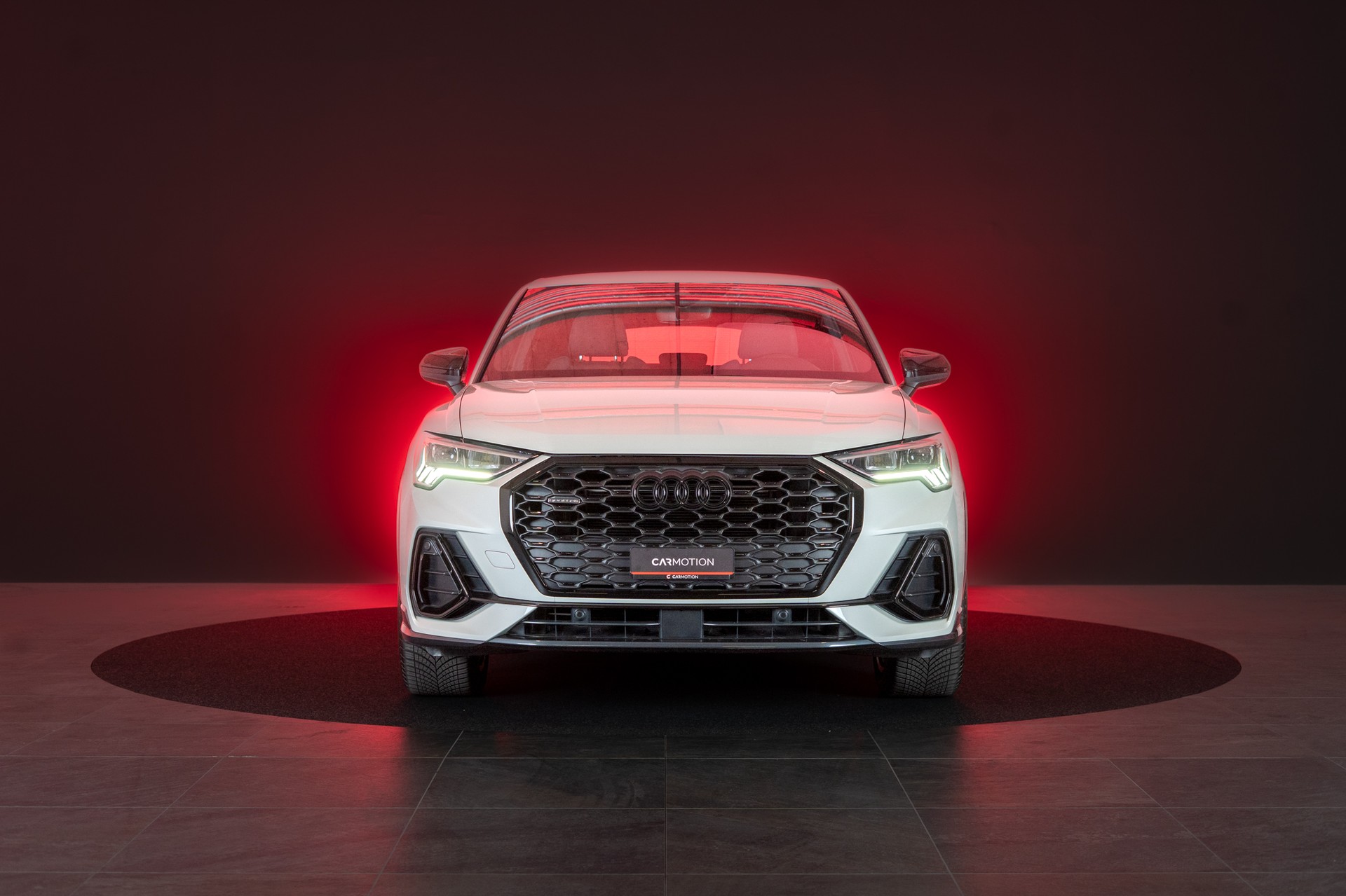 AUDI Q3 Sportback 2.0 45 TFSI S line quattro S-Tronic / CH-Fahrzeug / Rückfahrkamera / Ambientebeleuchtun-showroom-element-1