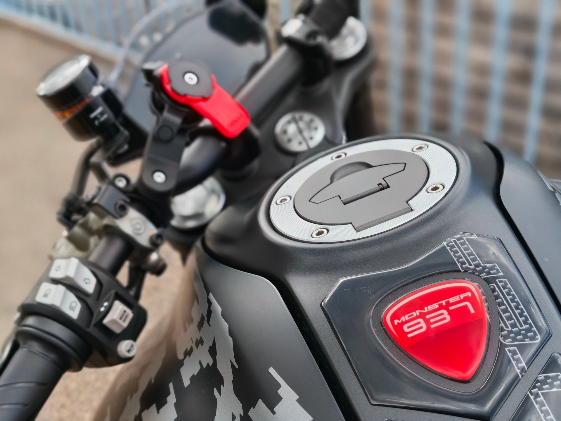 DUCATI Monster 937 + Rizoma Termignoni-image-3