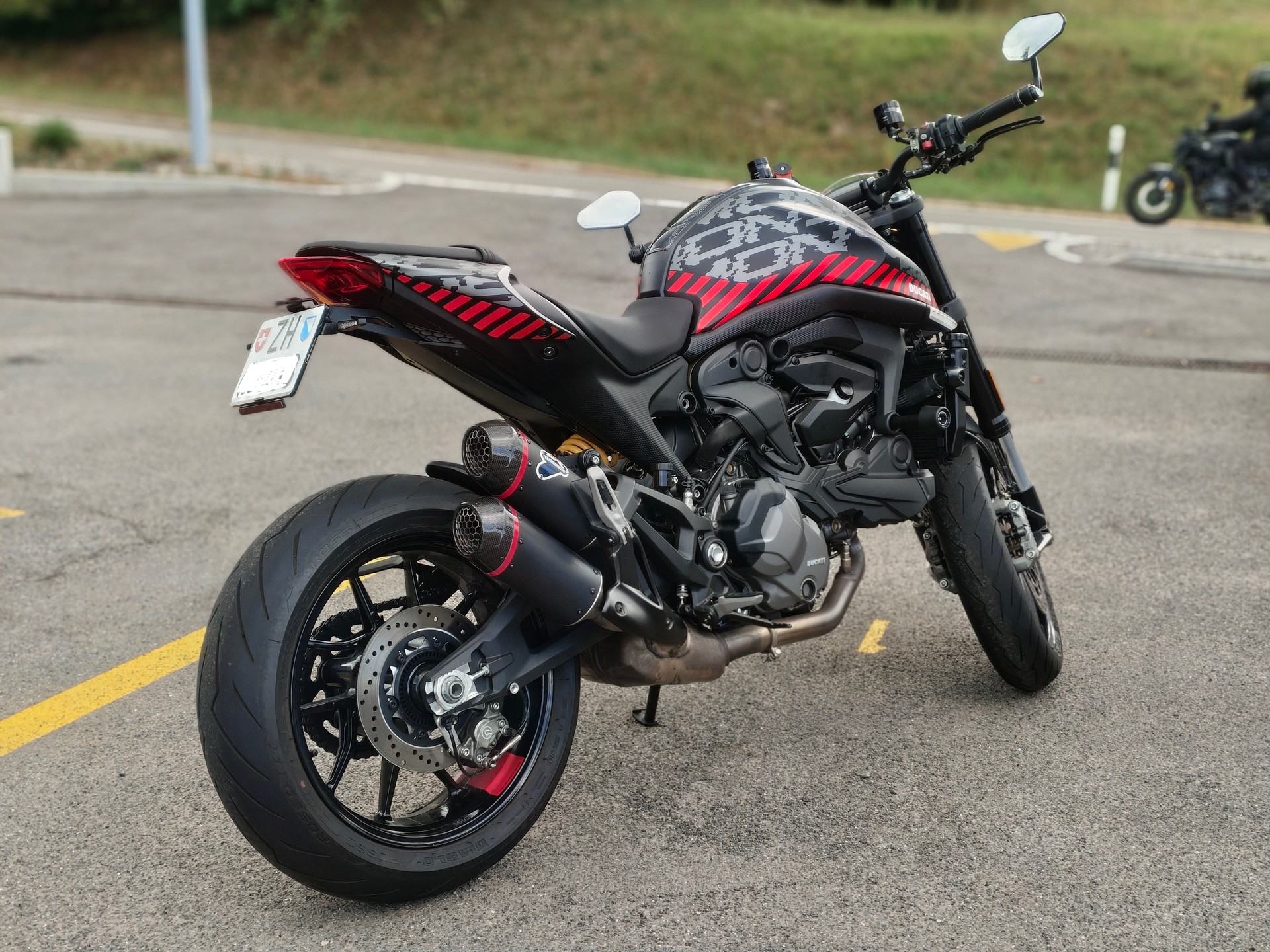 DUCATI Monster 937 + Rizoma Termignoni-image-4