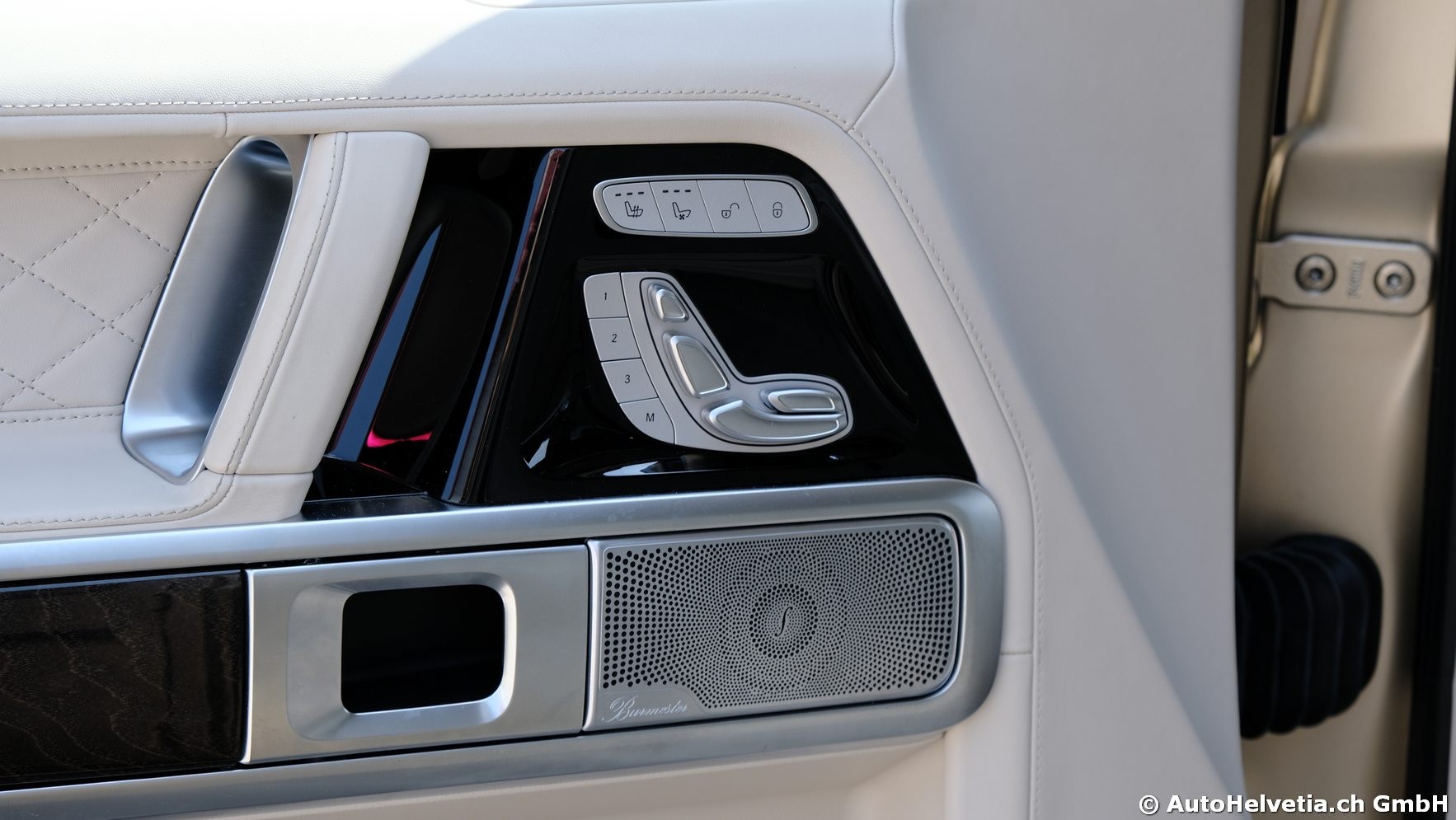 MERCEDES-BENZ G 63 AMG Speedshift Plus G-Tronic-image-17