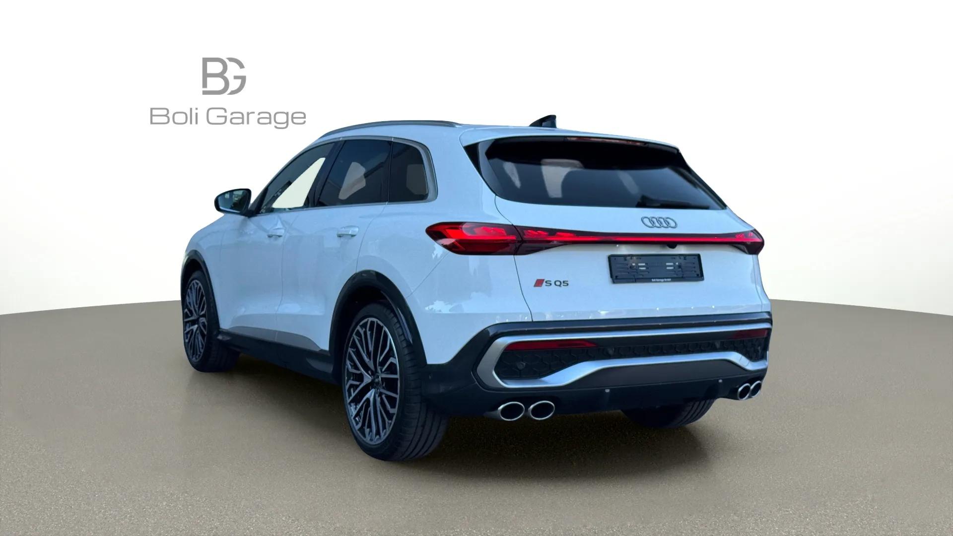 AUDI SQ5 TFSI quattro S-tronic-showroom-element-2