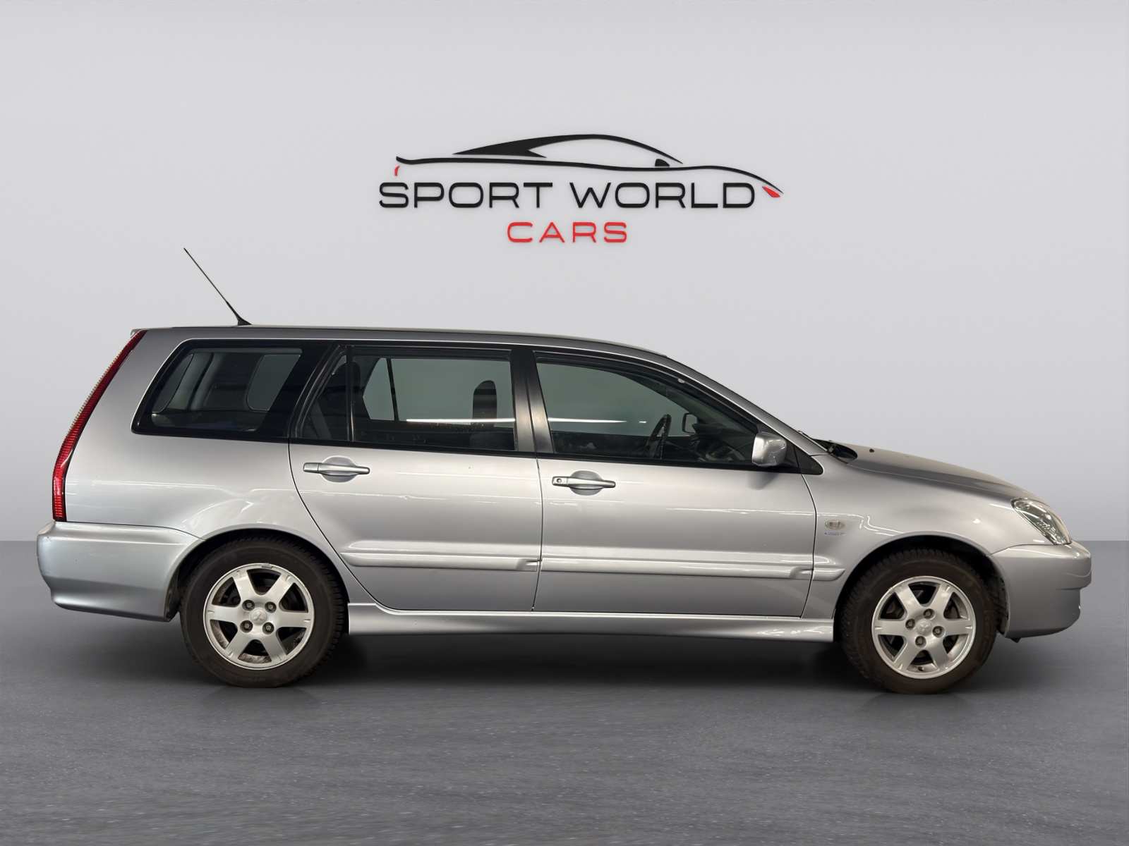 MITSUBISHI Lancer 1.6 Invite (Comfort) Wagon-image-12