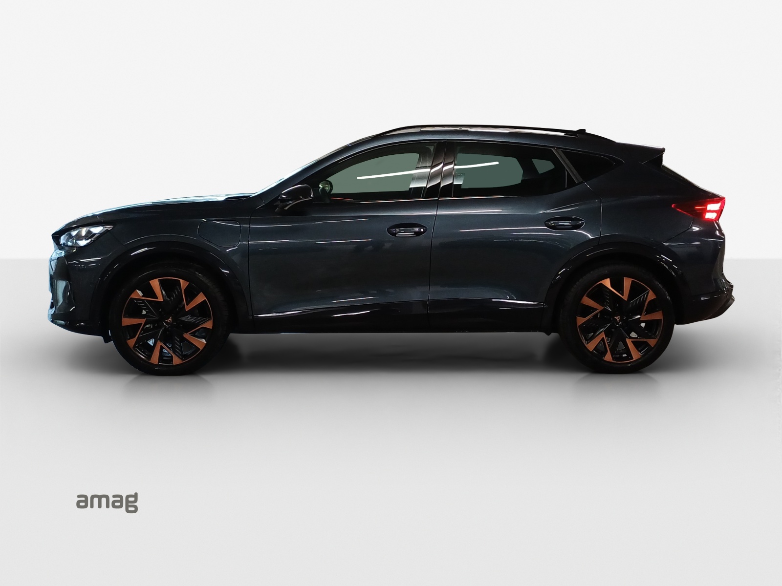 CUPRA Formentor 1.5 e-HYBRID pHEV DSG-showroom-element-1