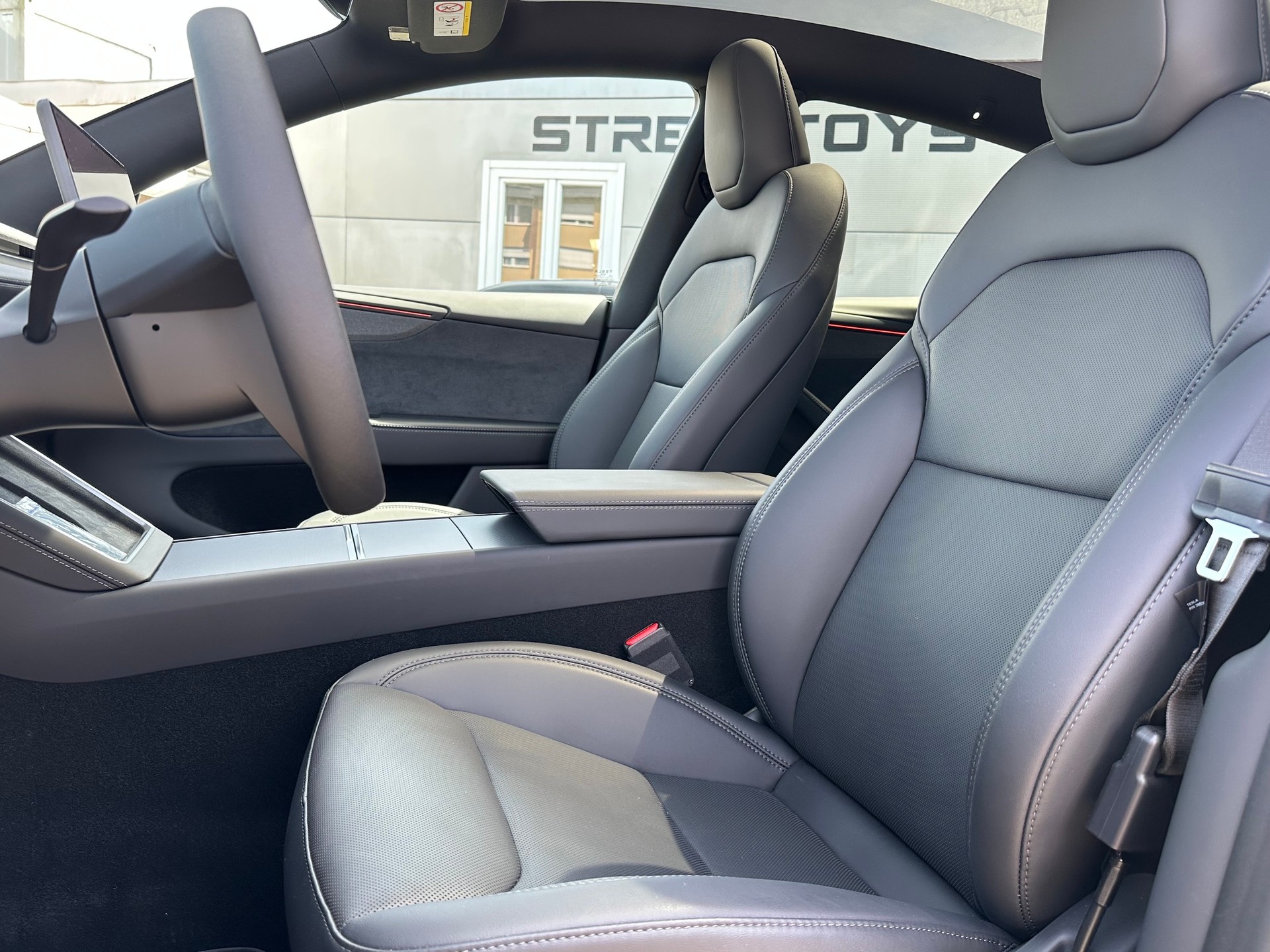 TESLA Model Y Premium AWD Maximale Reichweite 2026-image-6
