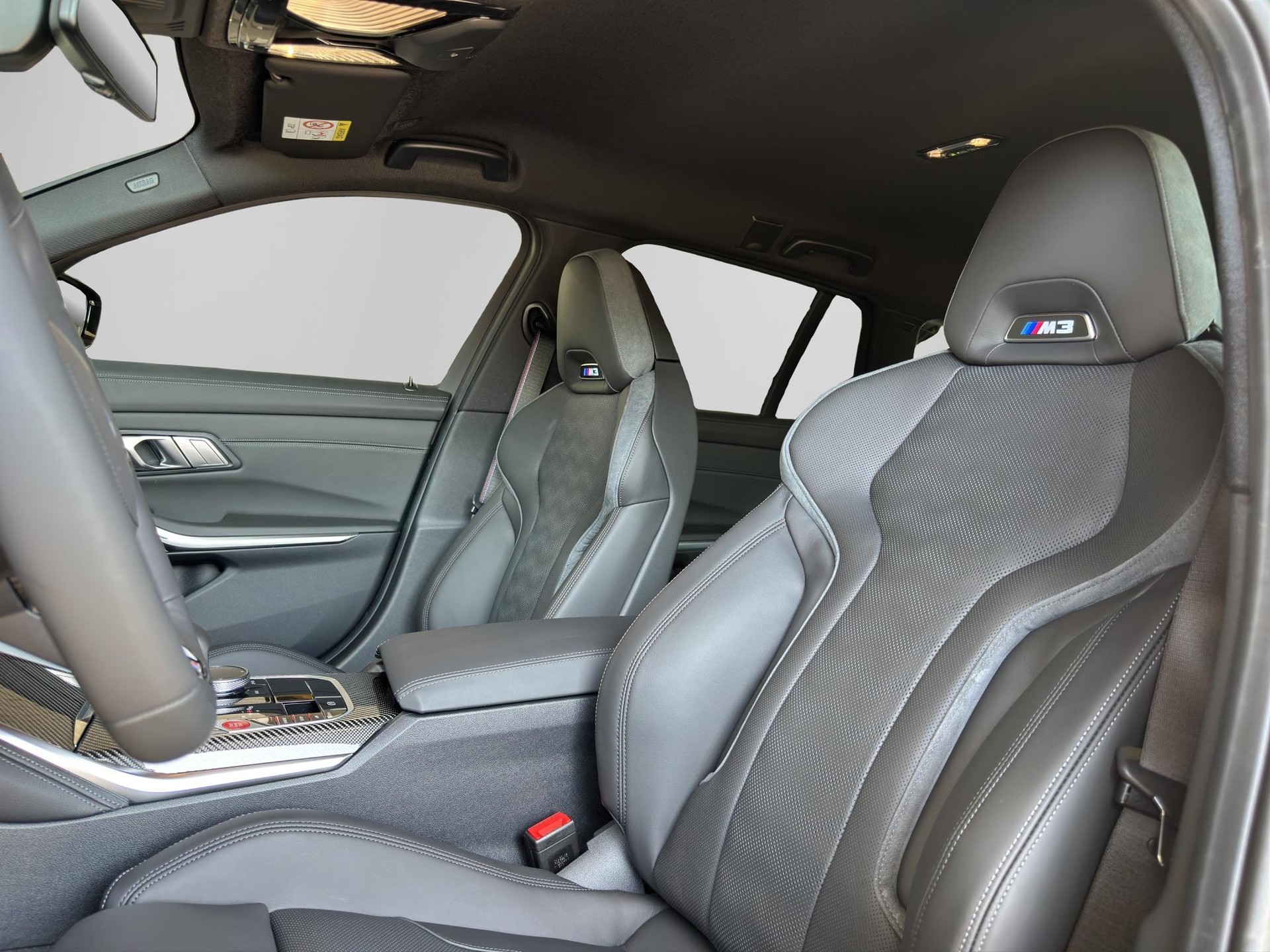 BMW M3 Competition xDrive Touring 'British Racing Green Individual'-image-11