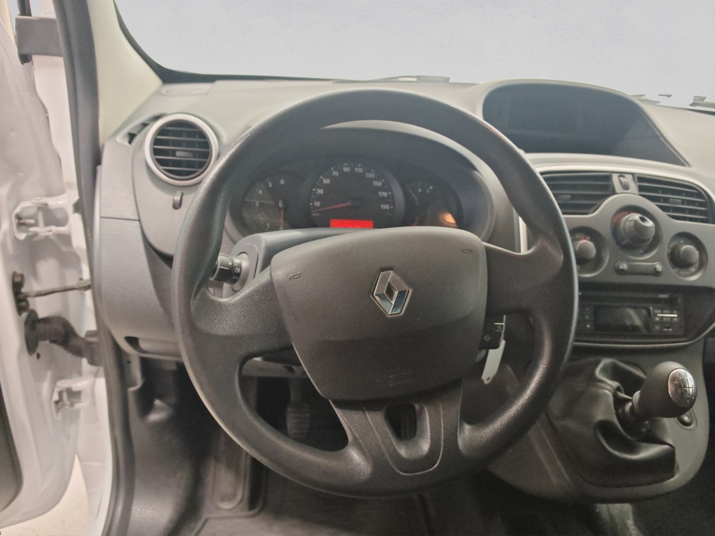 RENAULT Kangoo Medium dCi 95 ENERGY Limited-image-9