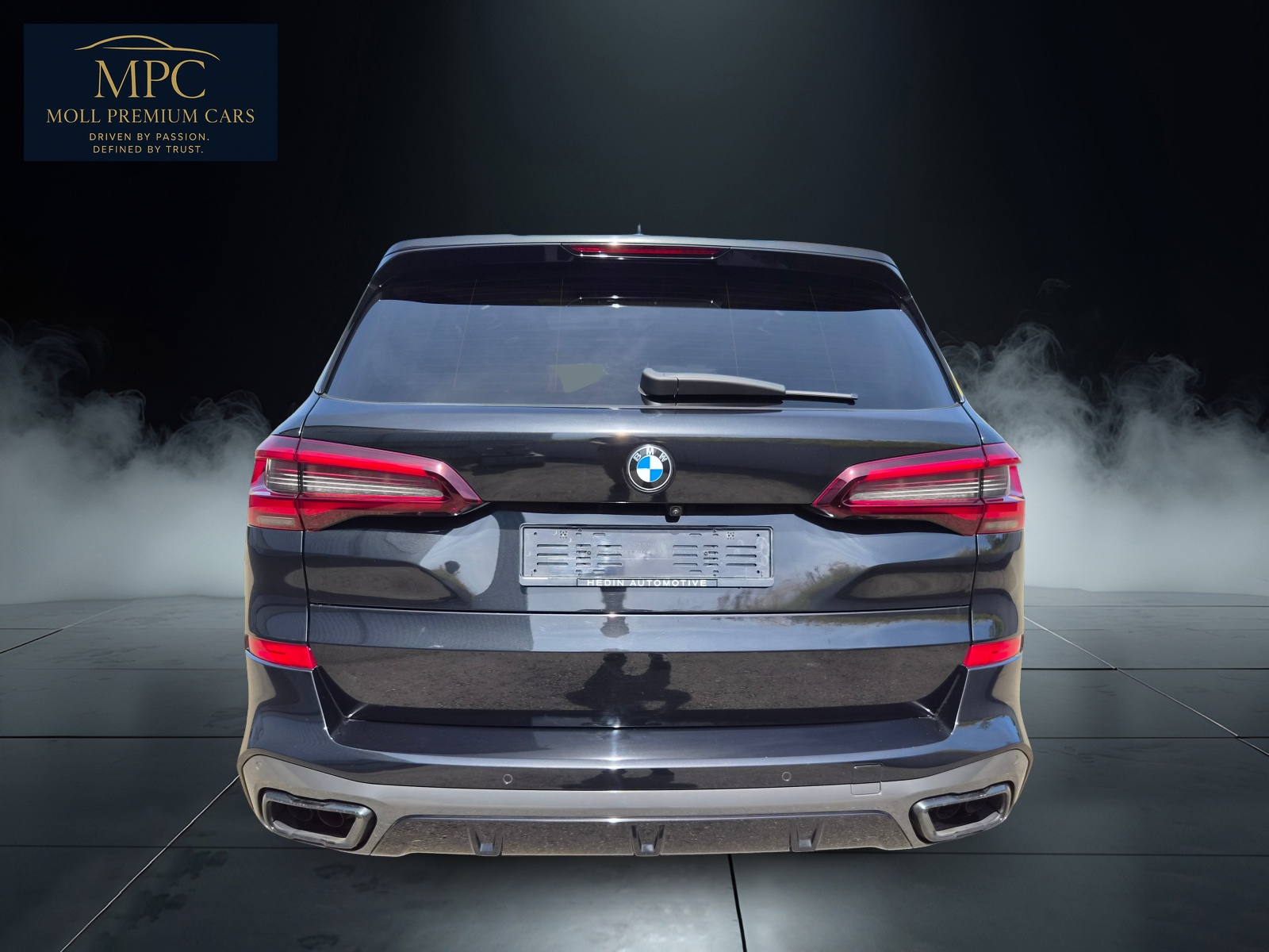BMW X5 xDrive M50i Steptronic-image-4