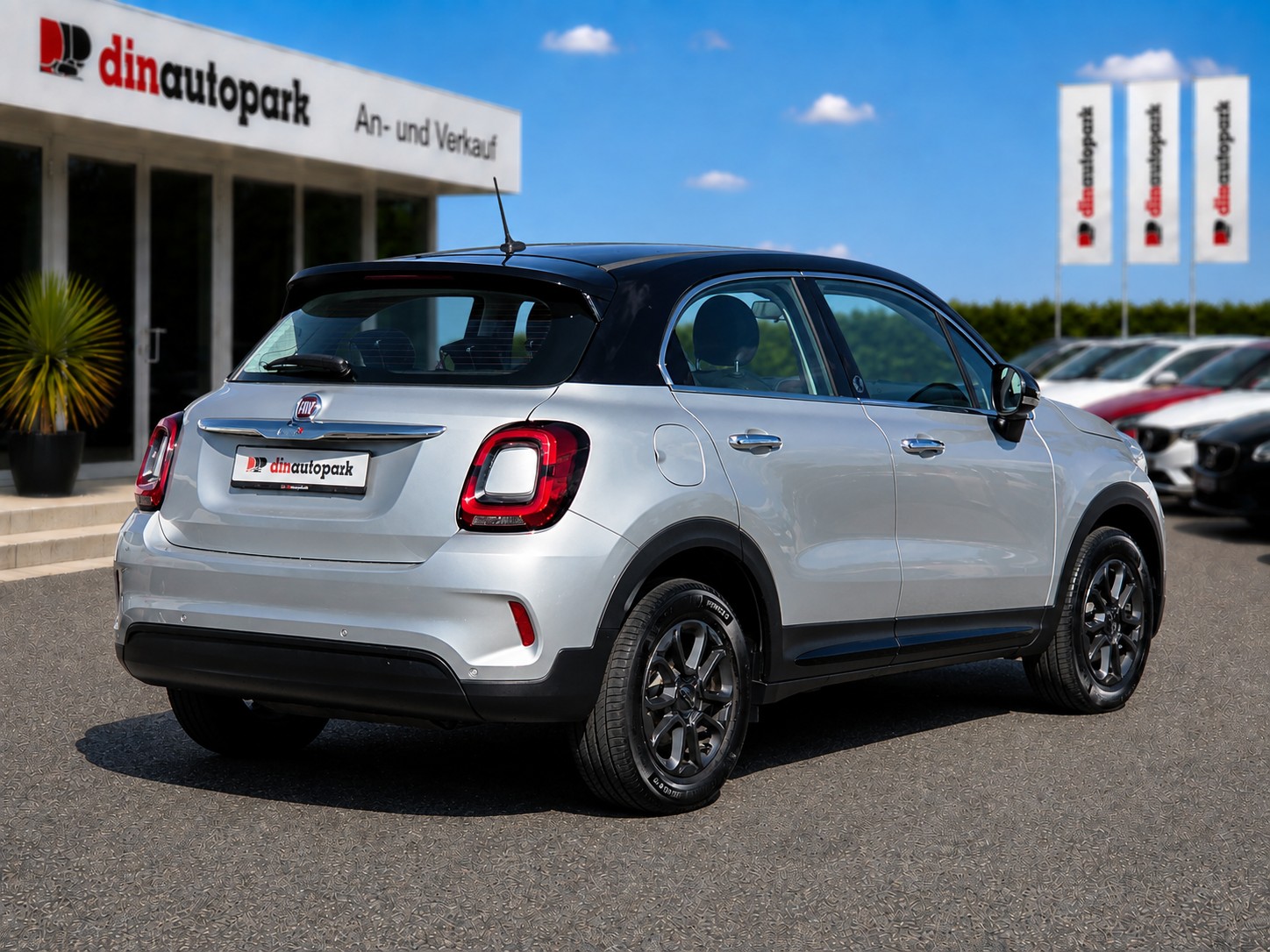 FIAT 500X 1.0 GSE 120th Anniversary * CH-Fahrzeug * ab MFK *-showroom-element-3