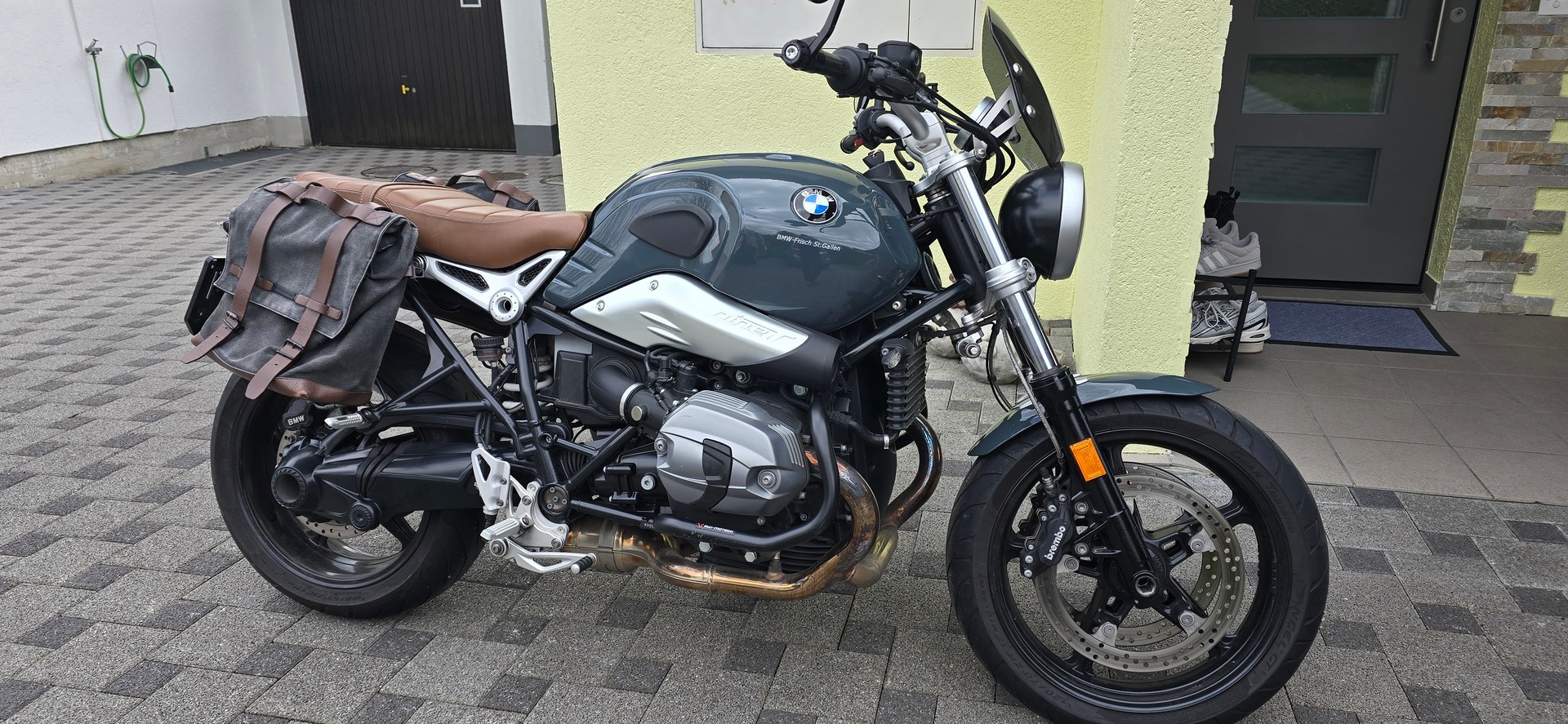 BMW R nineT Pure ABS-image-0