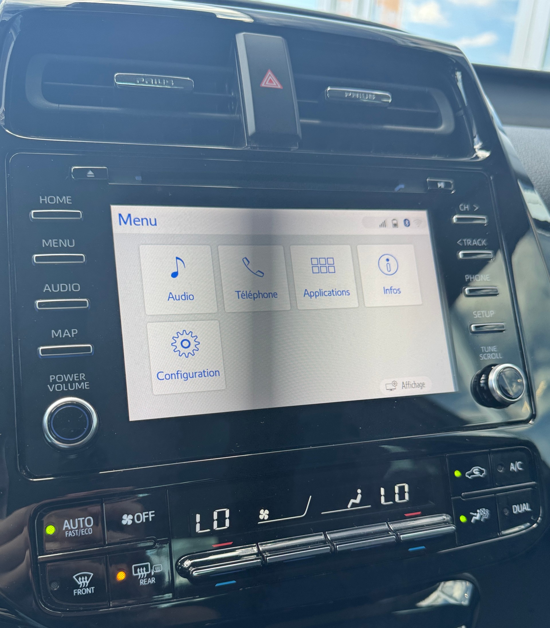 TOYOTA Prius 1.8 VVT-i HSD AWD-i Comfort-image-18