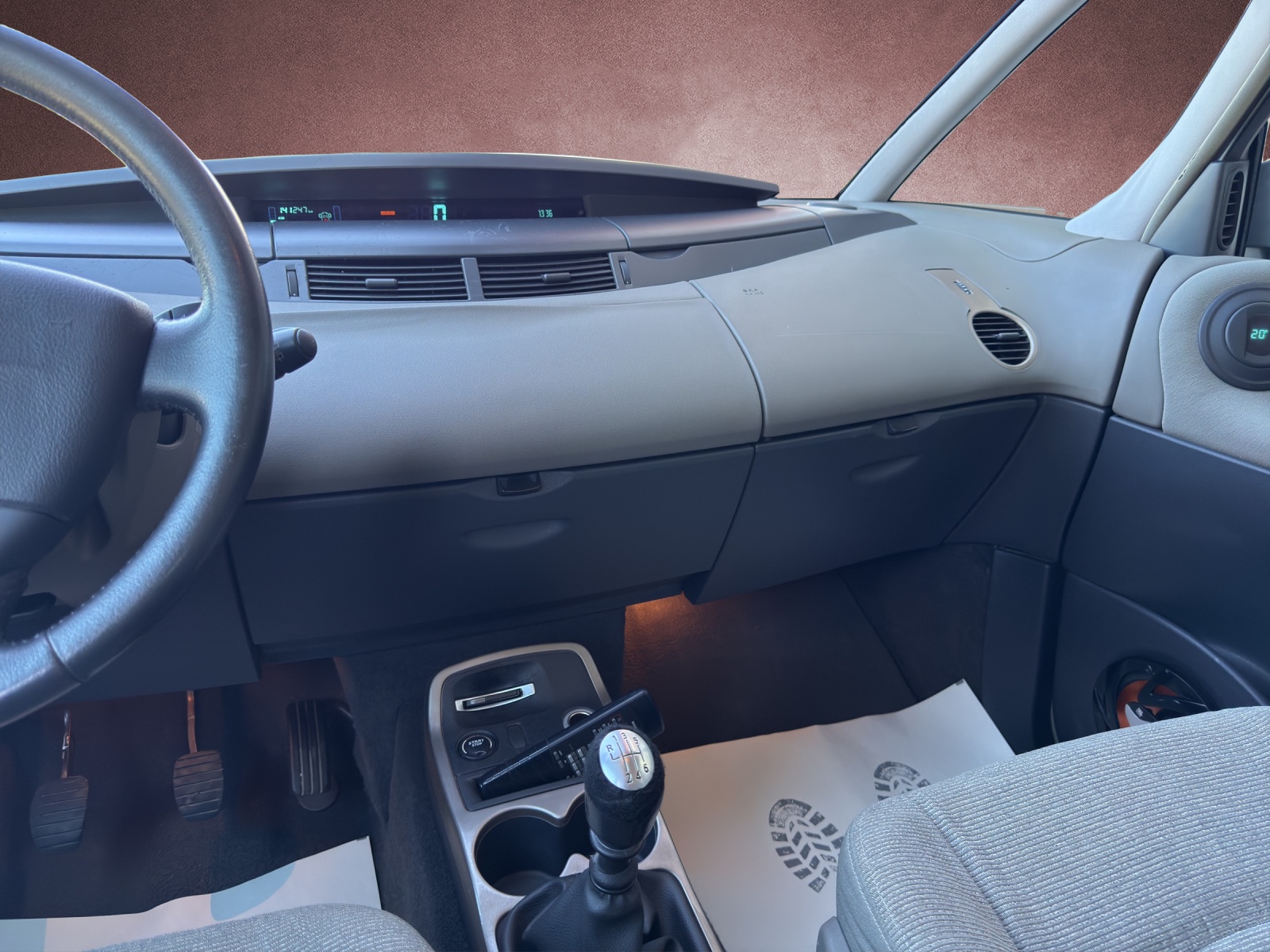 RENAULT Espace 2.0 Turbo Expression-image-9