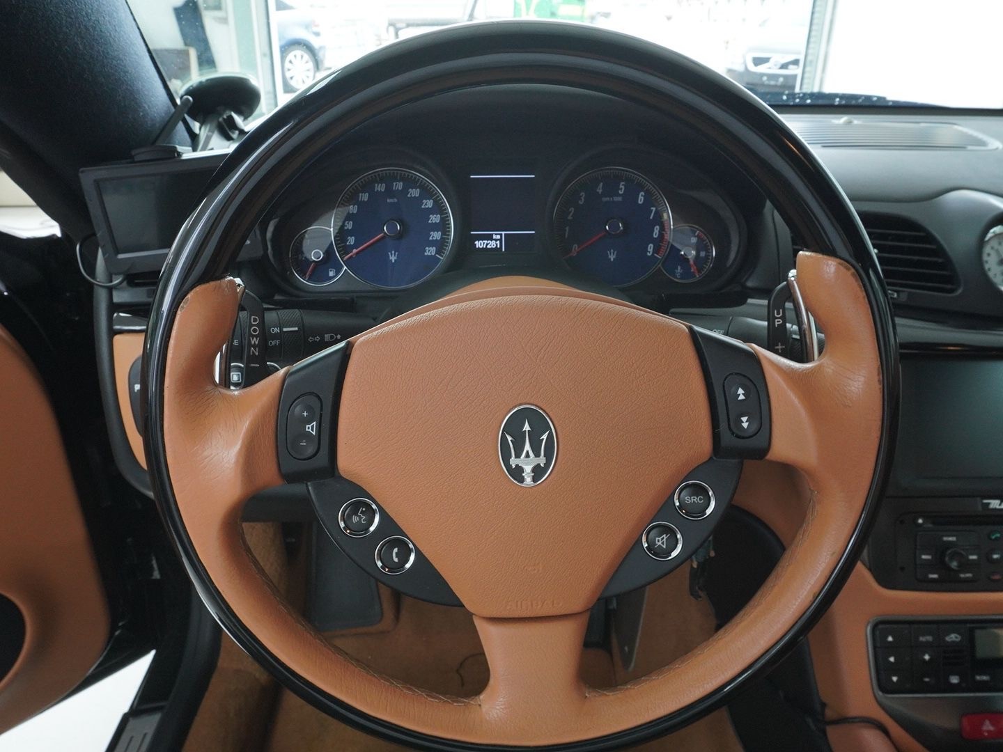 MASERATI GranTurismo Automatica-image-8