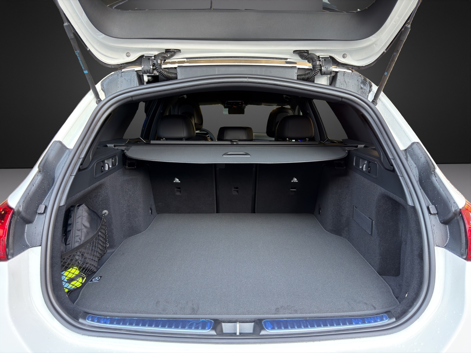 MERCEDES-BENZ C 220 d T 4 Matic-image-14