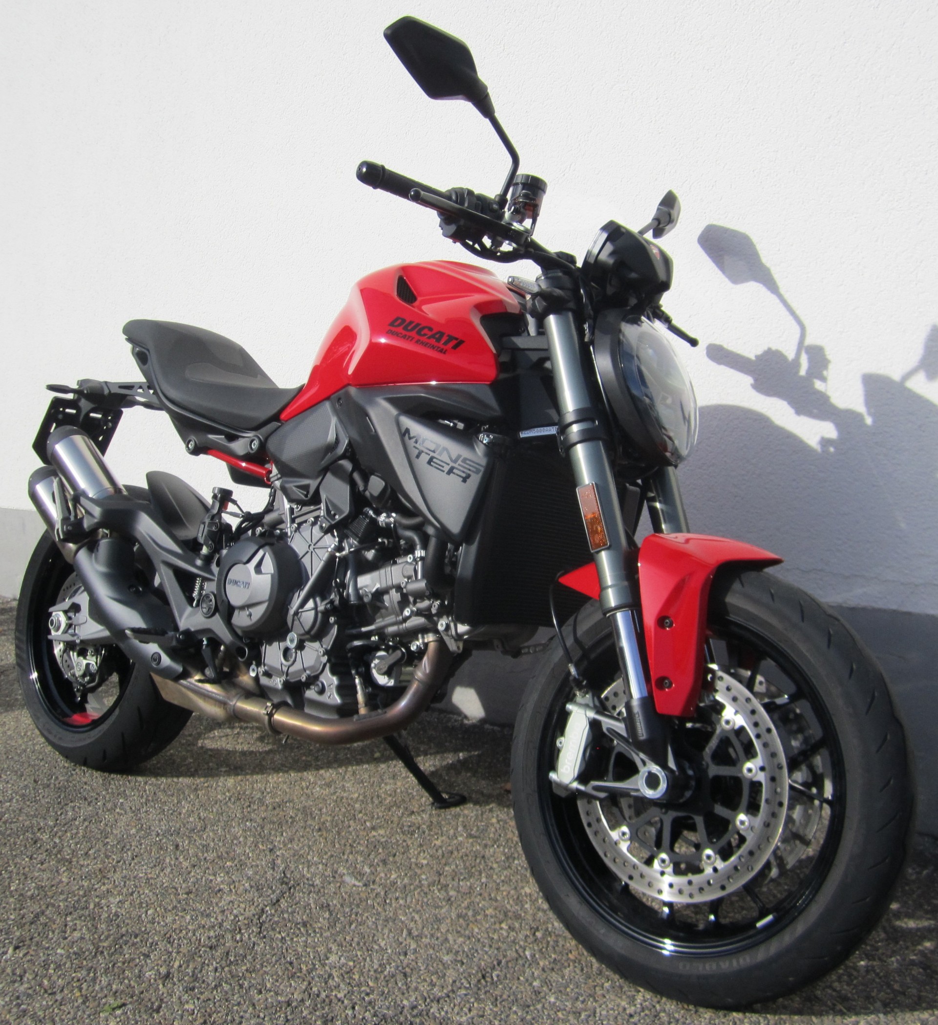 DUCATI MONSTER 890-image-2