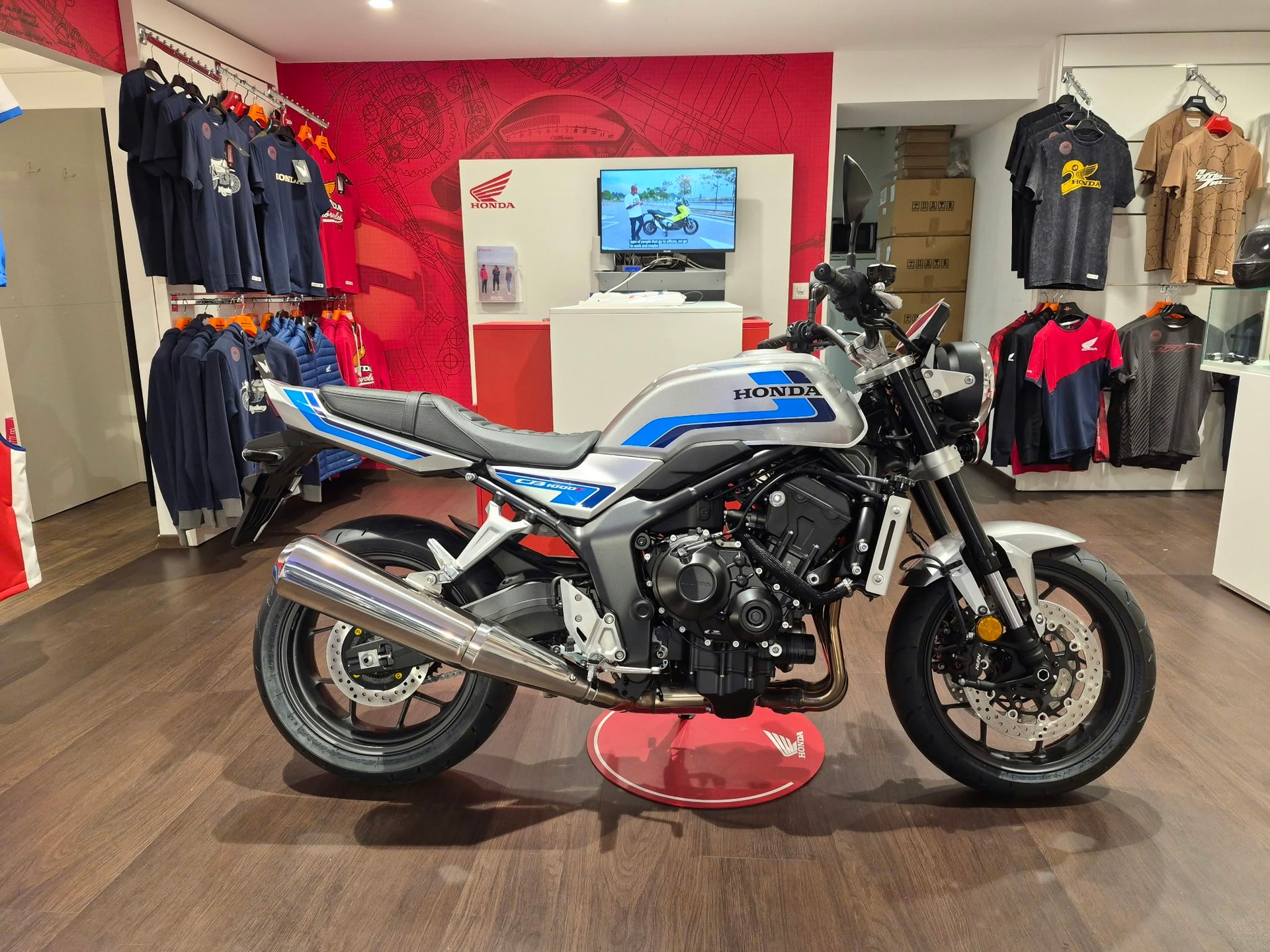 HONDA CB 1000 F-image-0