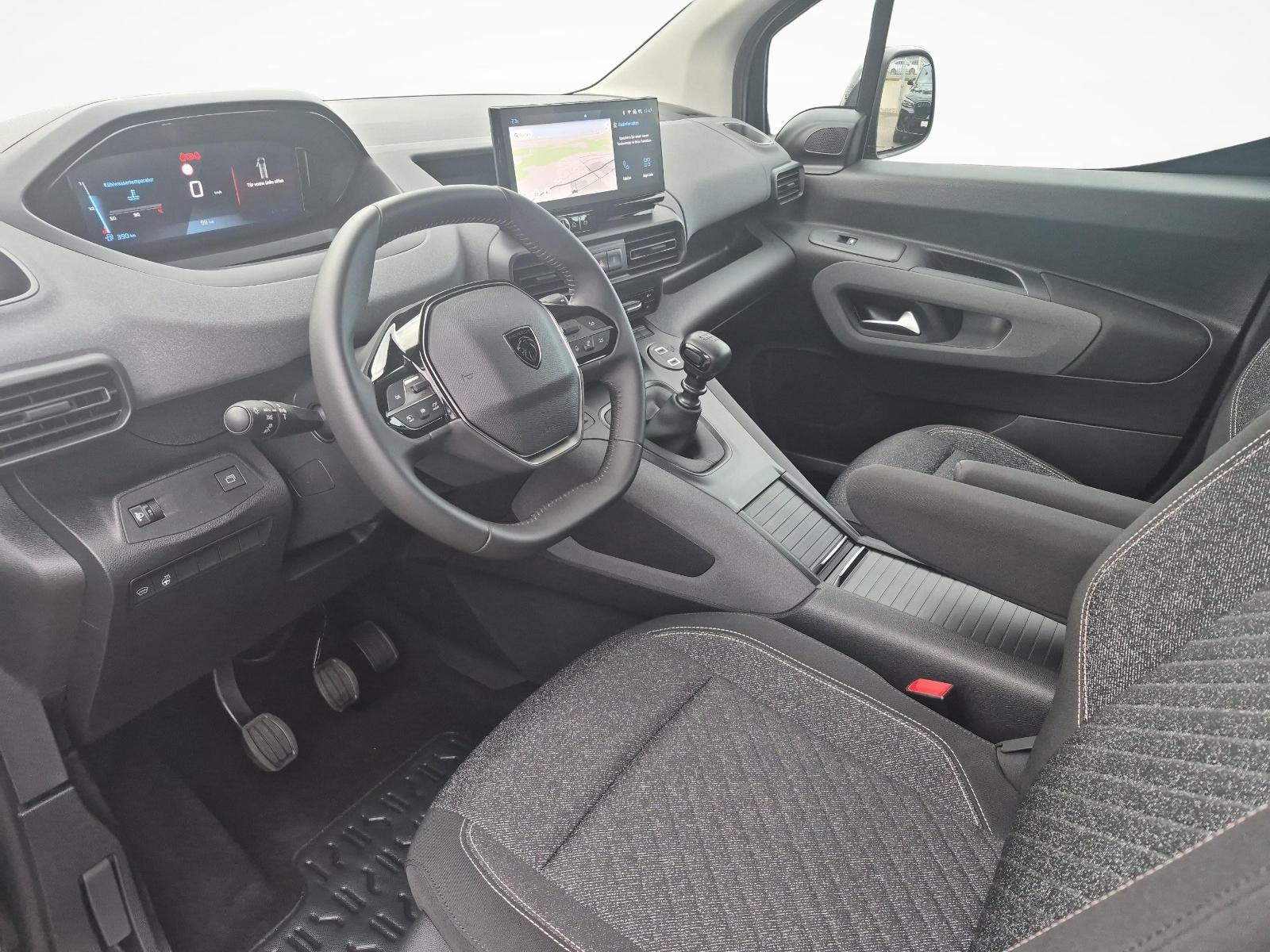PEUGEOT Rifter 1.2 PureTech Allure-image-12
