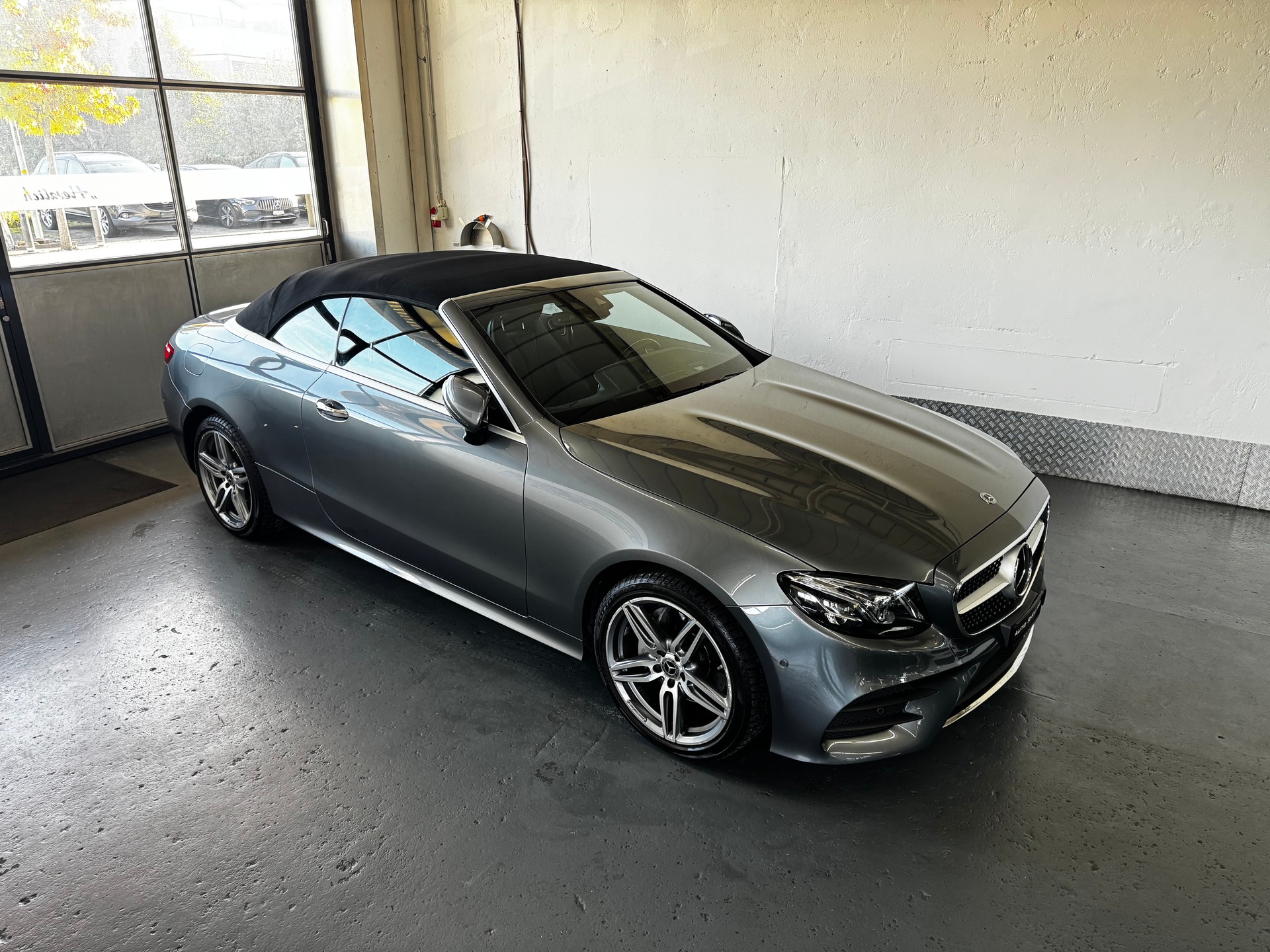 MERCEDES-BENZ E 200 Cabriolet AMG Line 4 Matic 9G-Tronic