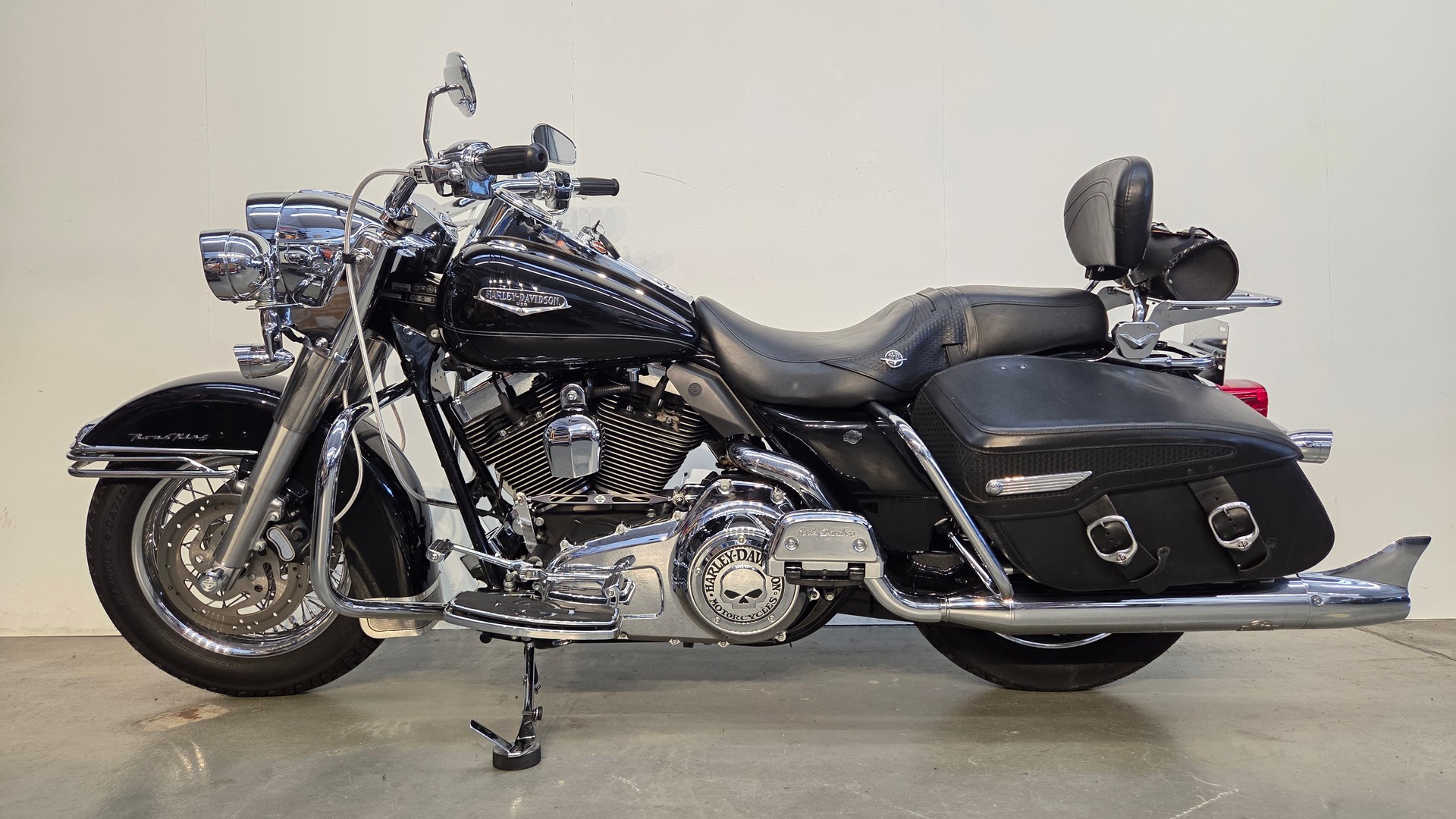 HARLEY-DAVIDSON FLHRCI Road King Classic-image-1