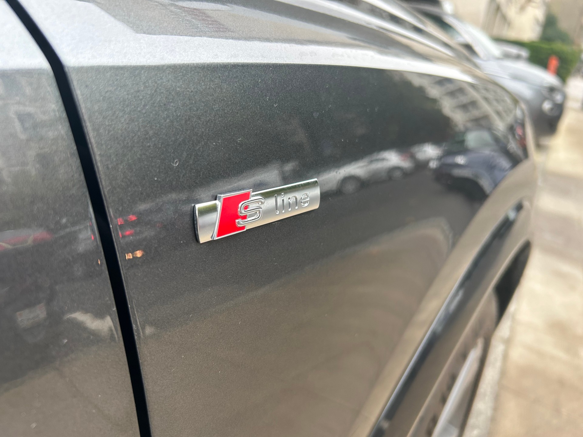 AUDI Q3 SB 40 TFSI S line qu-image-4