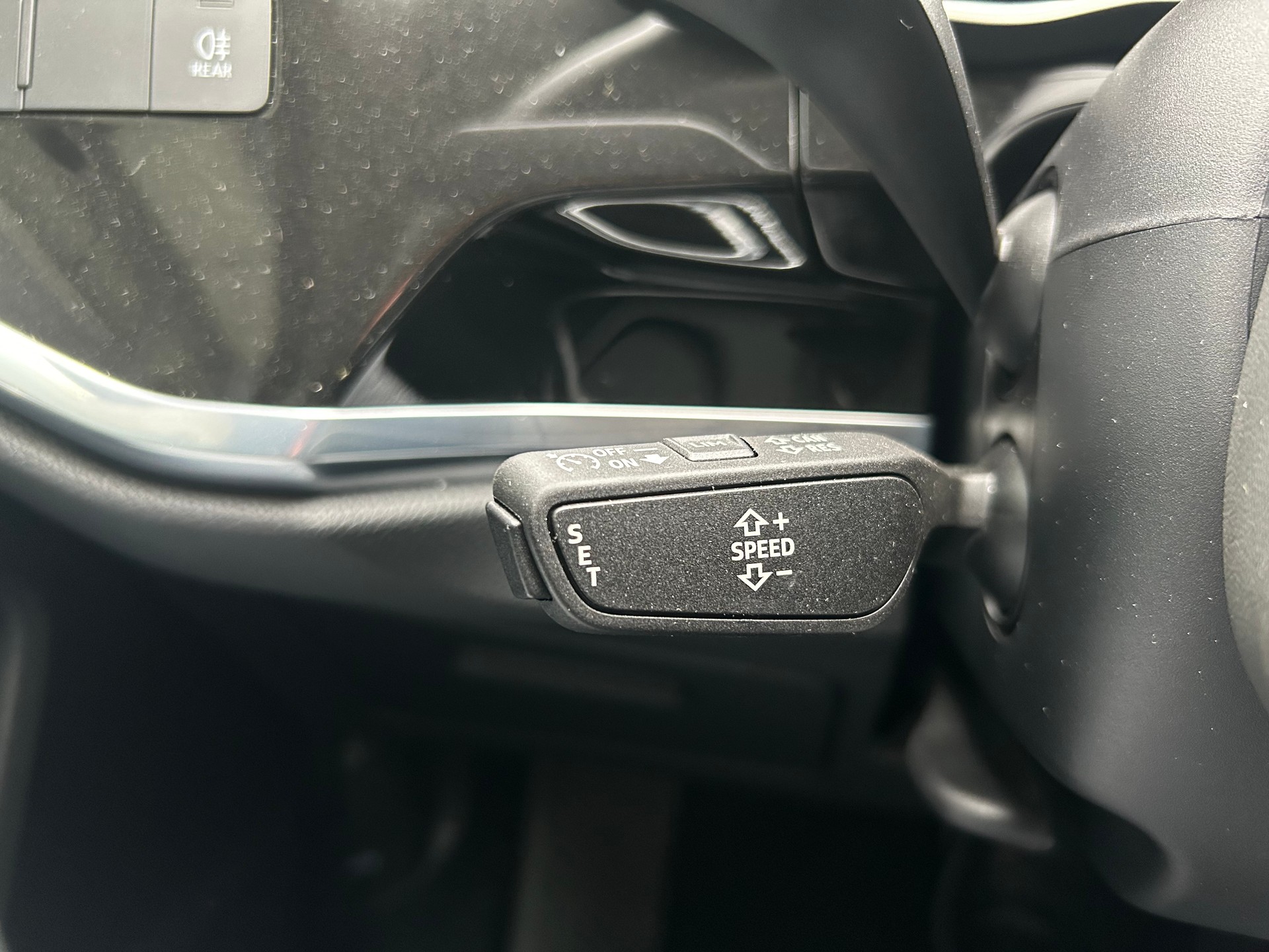 AUDI Q3 SB 40 TFSI S line qu-image-7