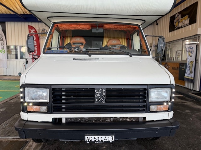 PEUGEOT J5-image-7