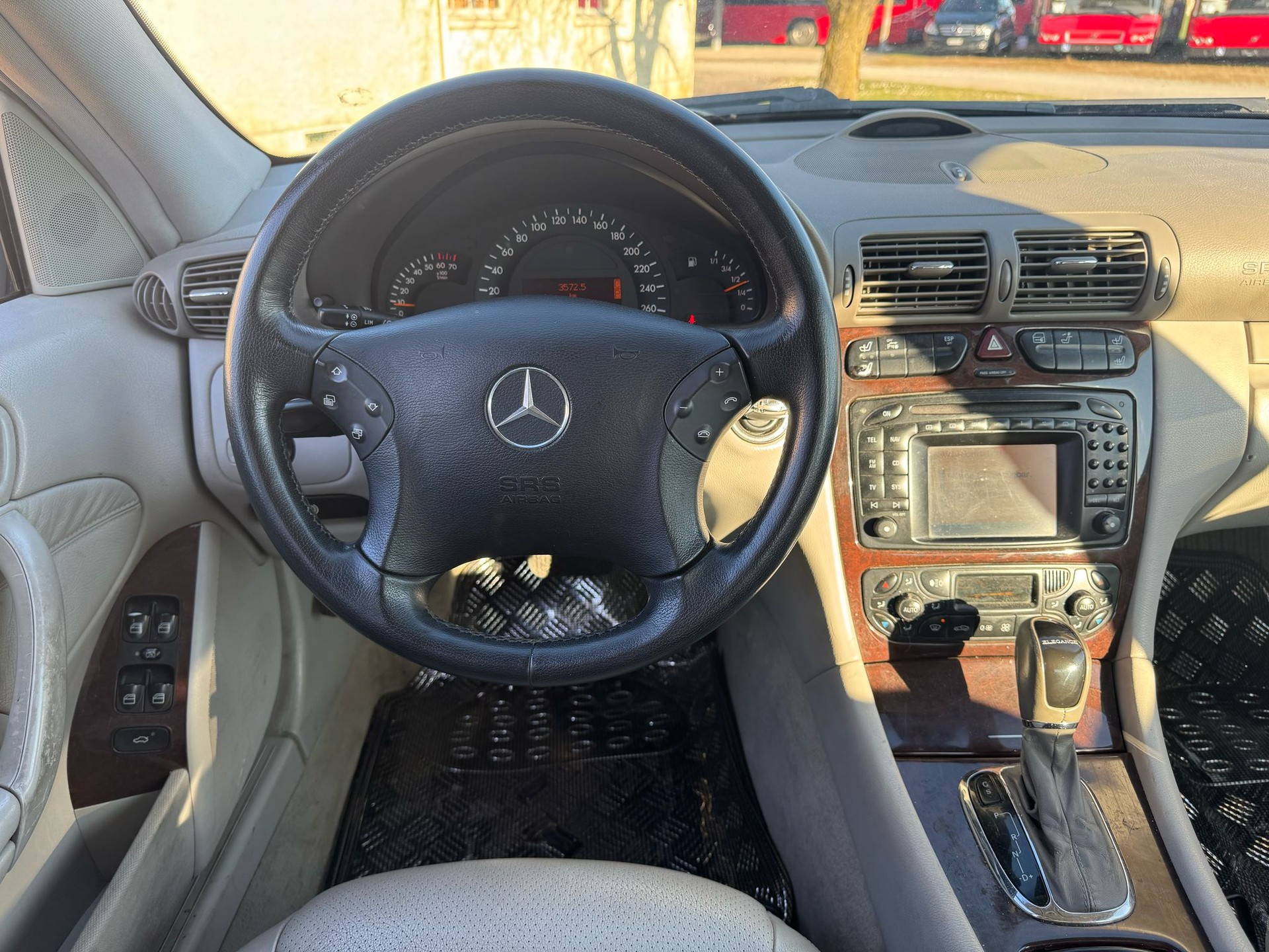 MERCEDES-BENZ C 320 Elégance 4Matic Automatic-image-13
