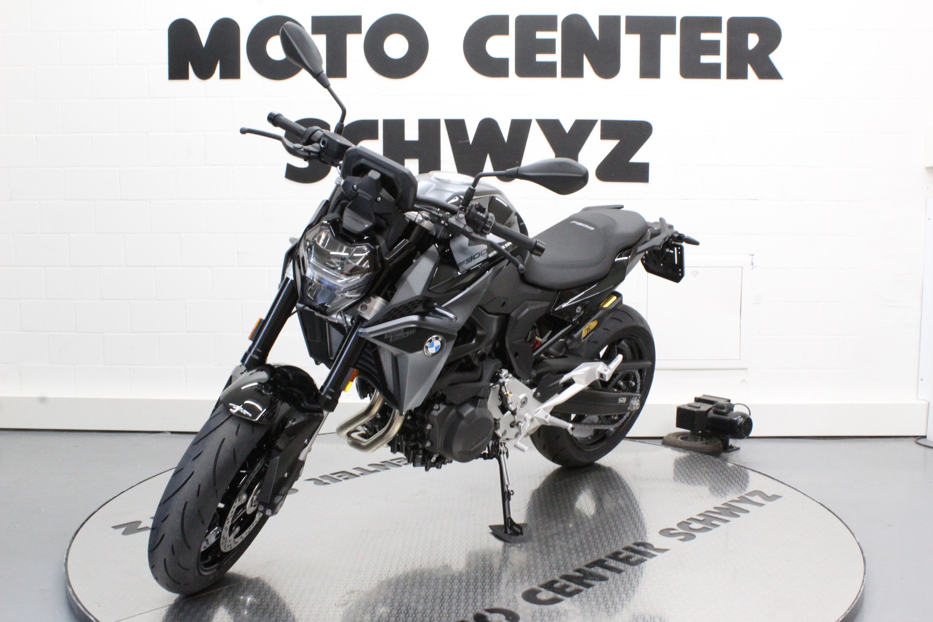 BMW F 900 R A2 35kW-image-3