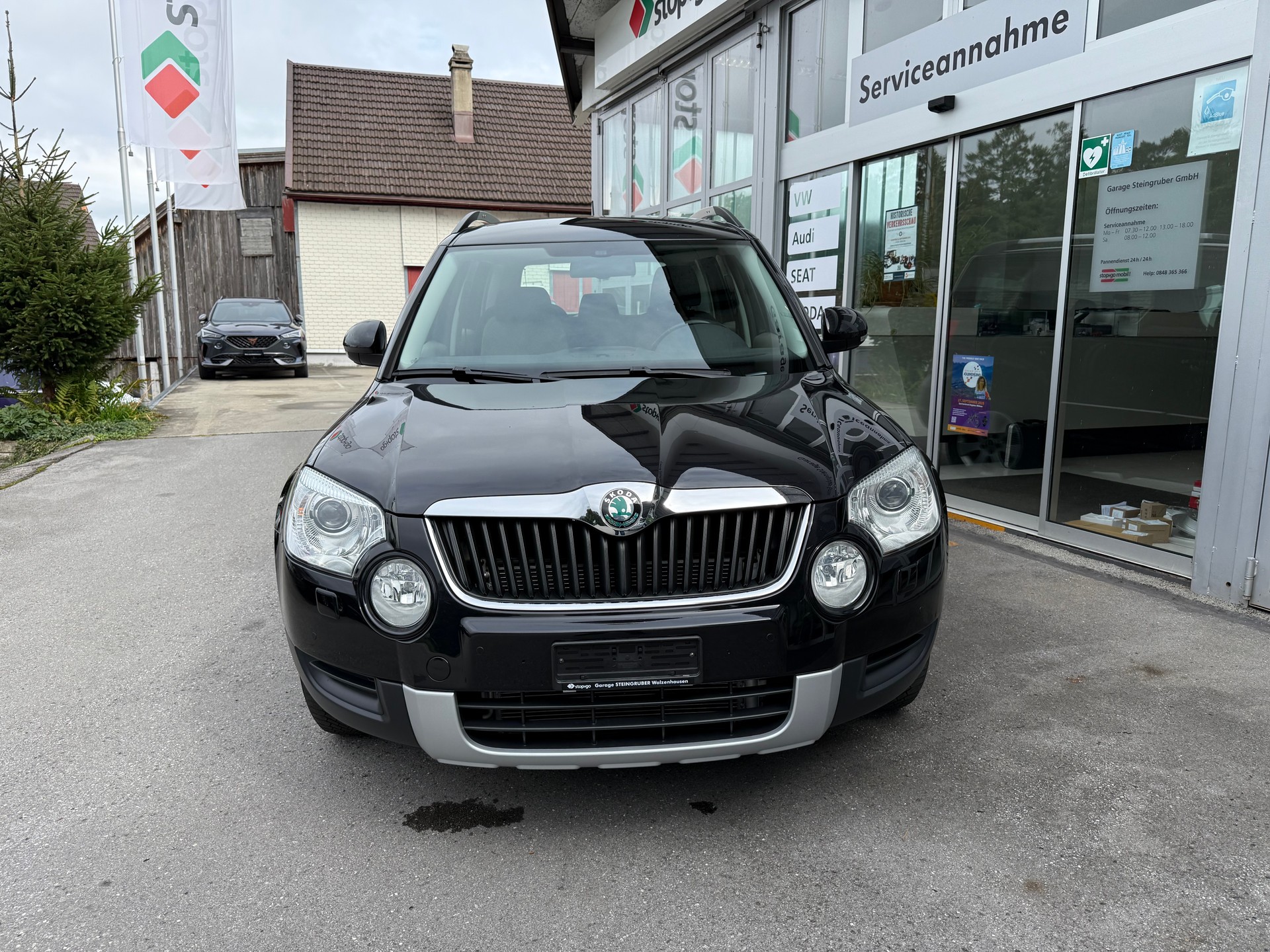 SKODA Yeti 1.8 TSI Experience 4x4-showroom-element-1