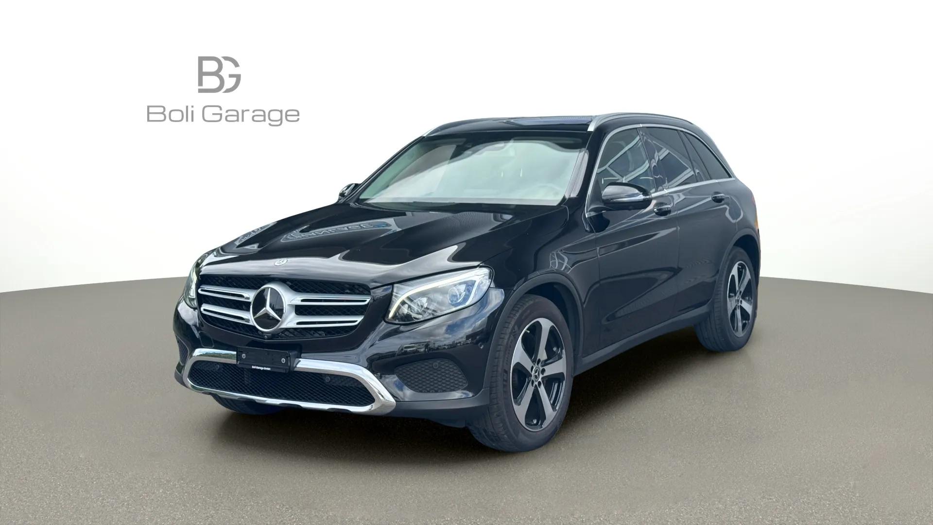 MERCEDES-BENZ GLC 300 4Matic 9G-Tronic-image-11