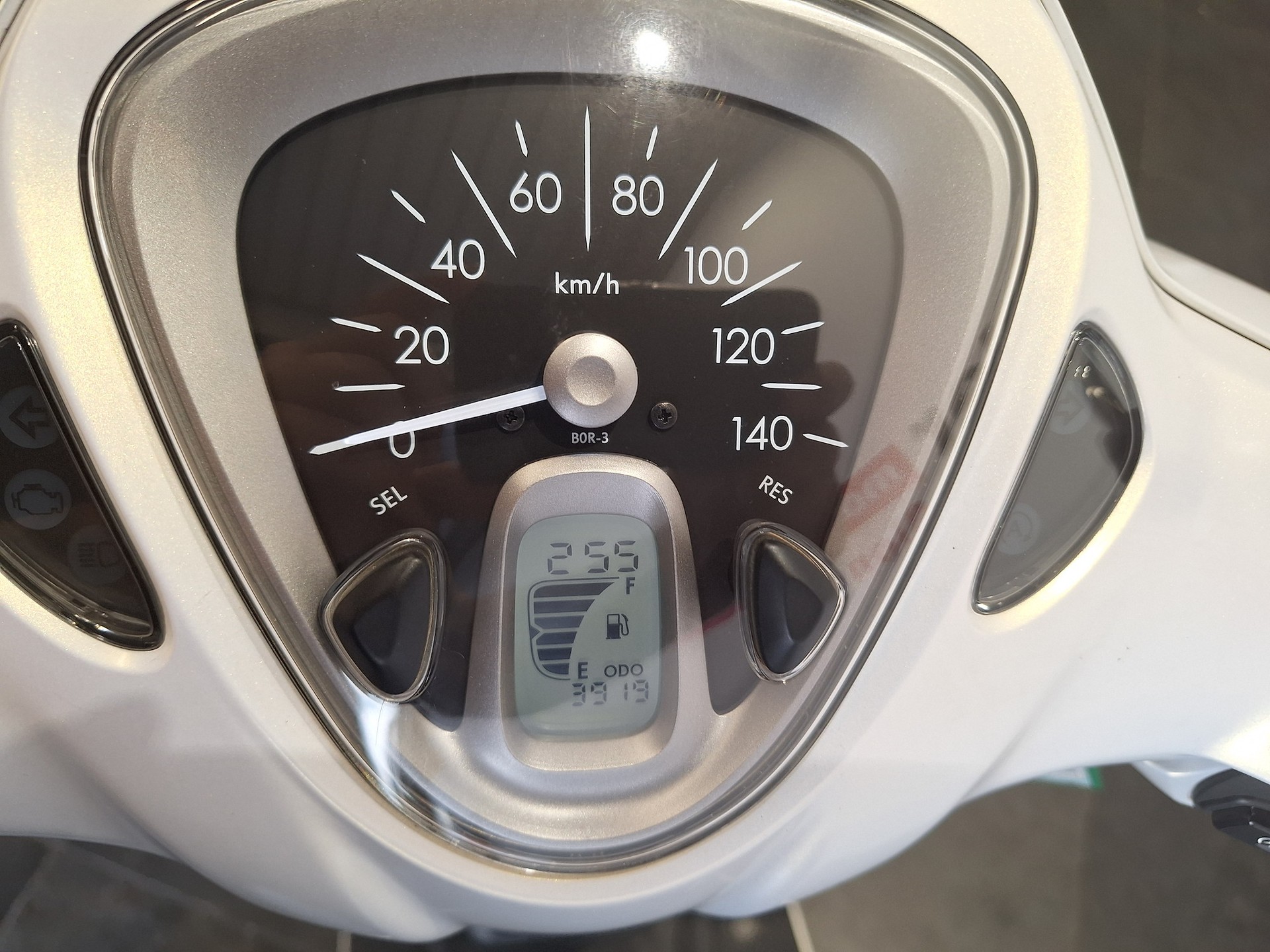 YAMAHA D'elight-image-4