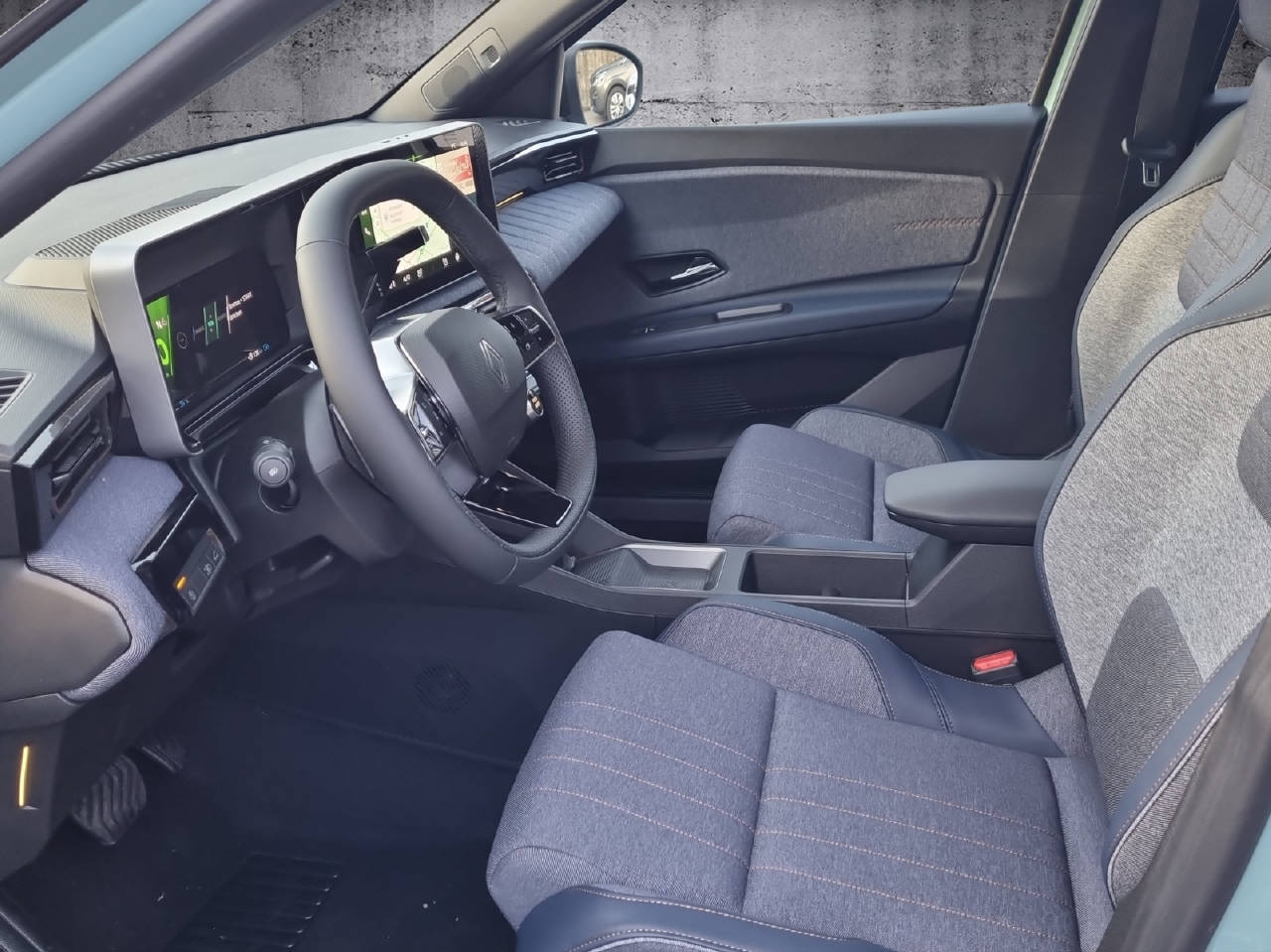RENAULT R4 E-Tech Electric techno 150PS Comfort Range-image-4