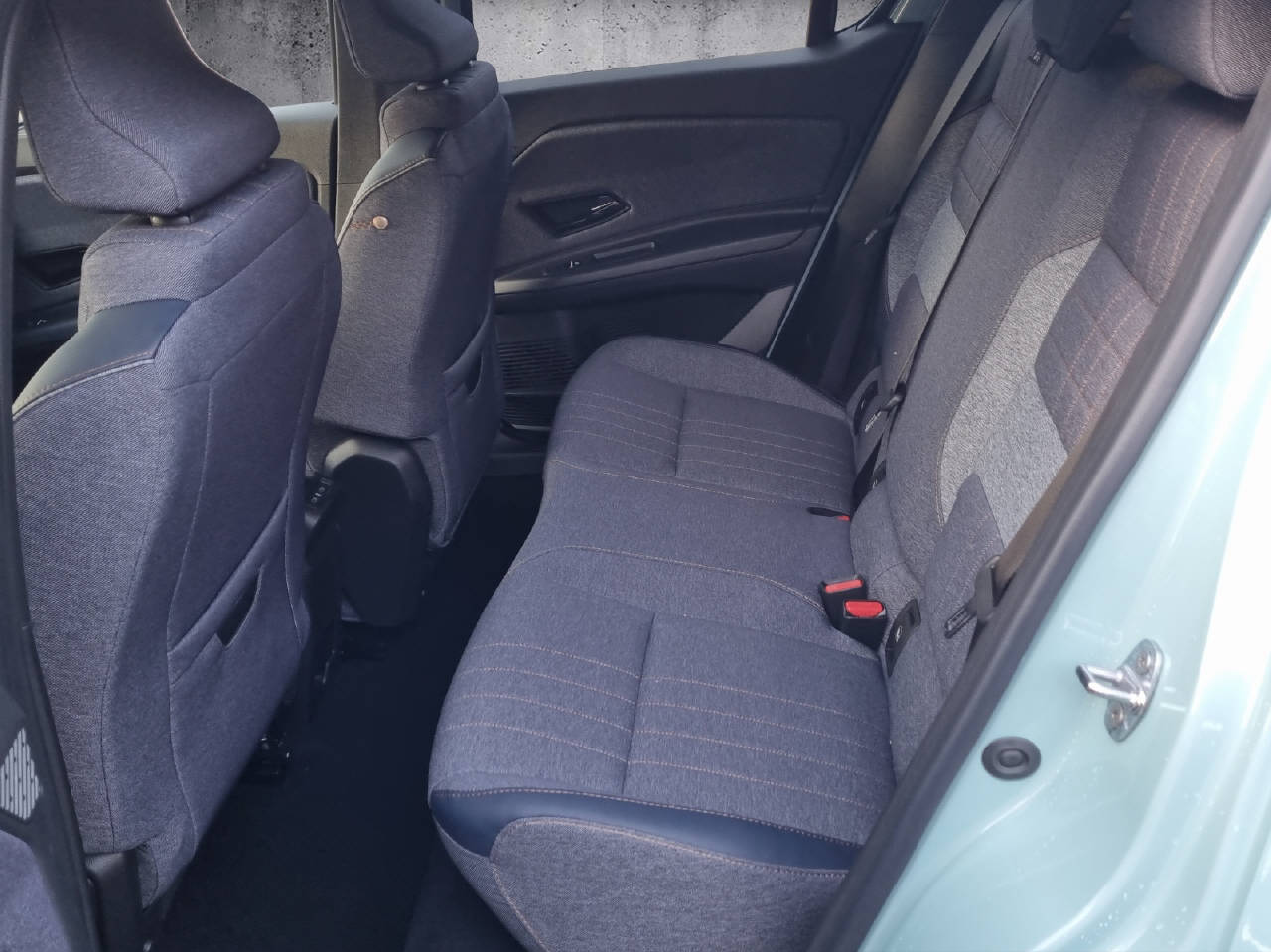 RENAULT R4 E-Tech Electric techno 150PS Comfort Range-image-7