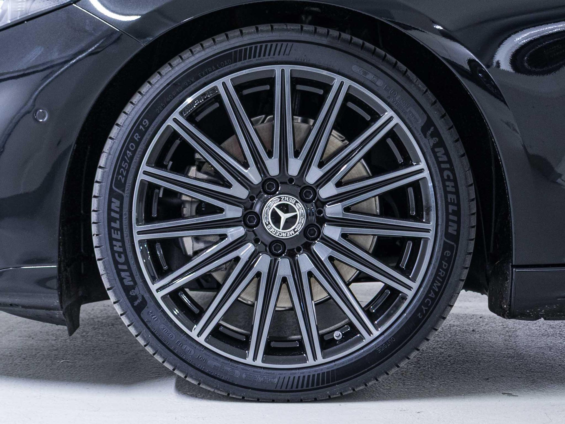 MERCEDES-BENZ CLA 220 4MATIC-image-14