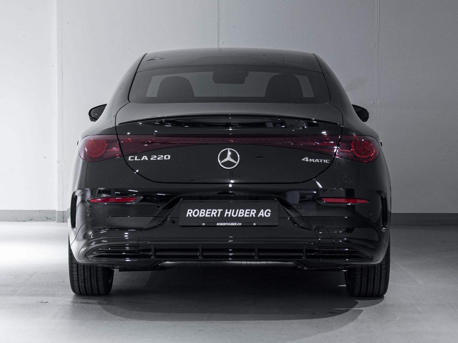 MERCEDES-BENZ CLA 220 4MATIC-image-5