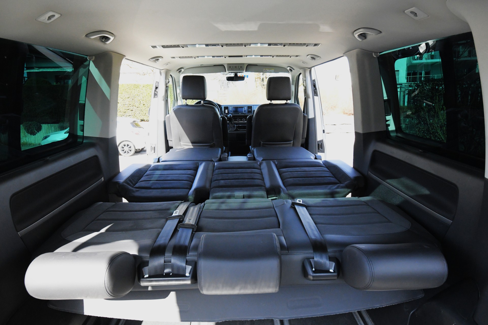VW T6 Multivan 2.0 Bi-TDI Comfortline Ed. 30 4Mot DSG mit fortlaufender Anschlussgarantie, frisch ab Service und MFK-image-5