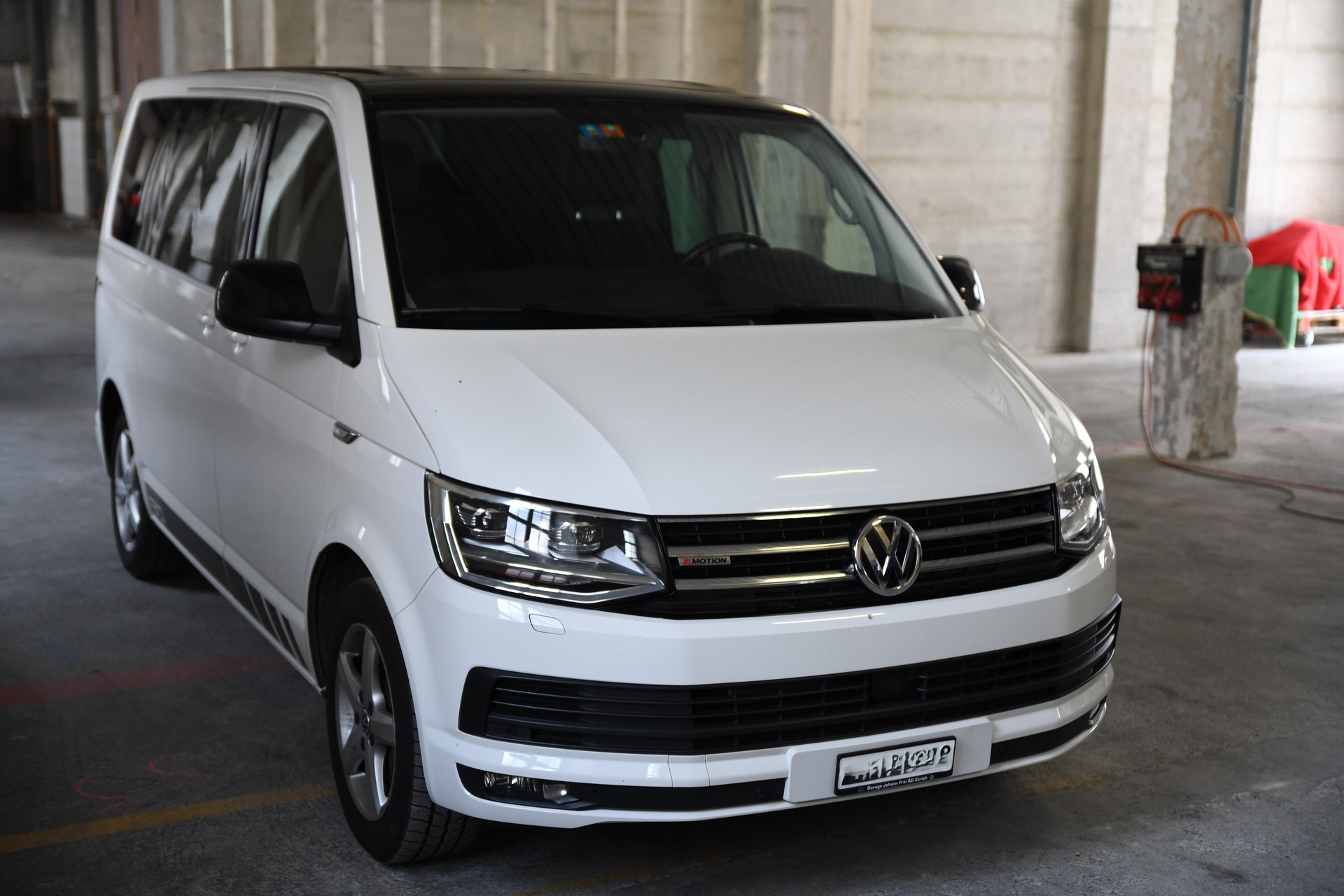 VW T6 Multivan 2.0 Bi-TDI Comfortline Ed. 30 4Mot DSG mit fortlaufender Anschlussgarantie, frisch ab Service und MFK