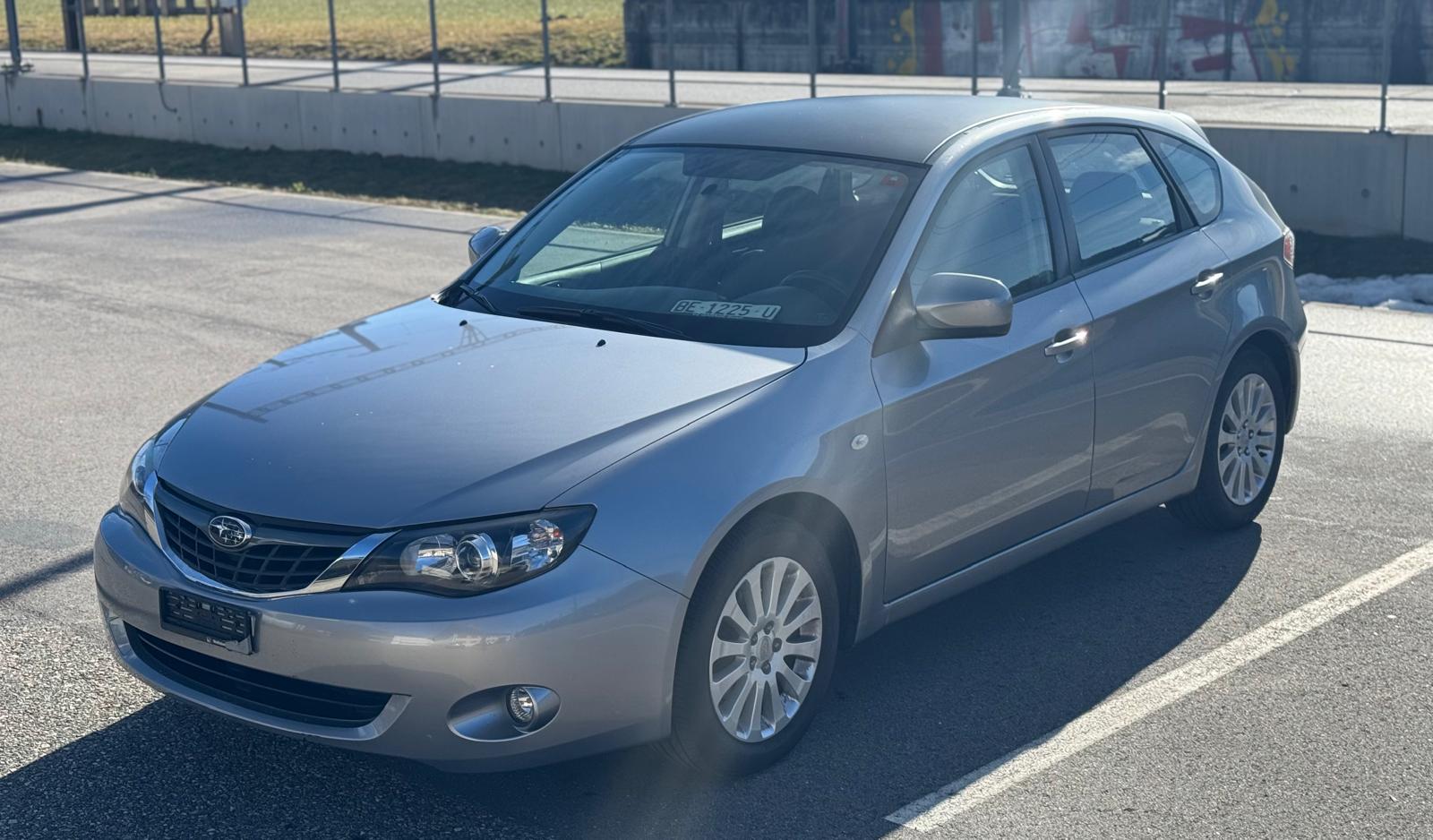 SUBARU Impreza 2.0R Swiss Automatic-image-3