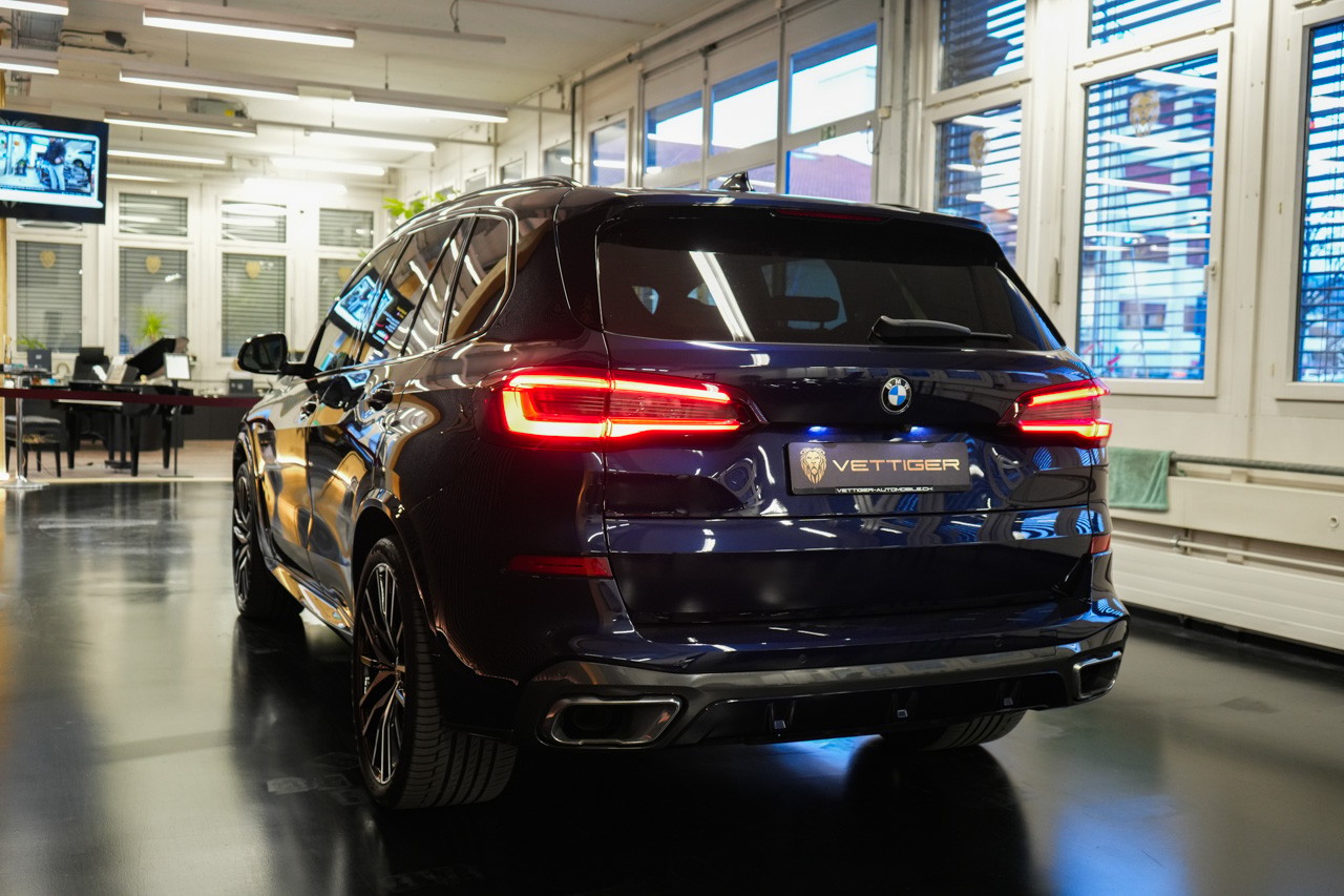 BMW X5 xDrive 48V 40d M Sport Steptronic-image-4