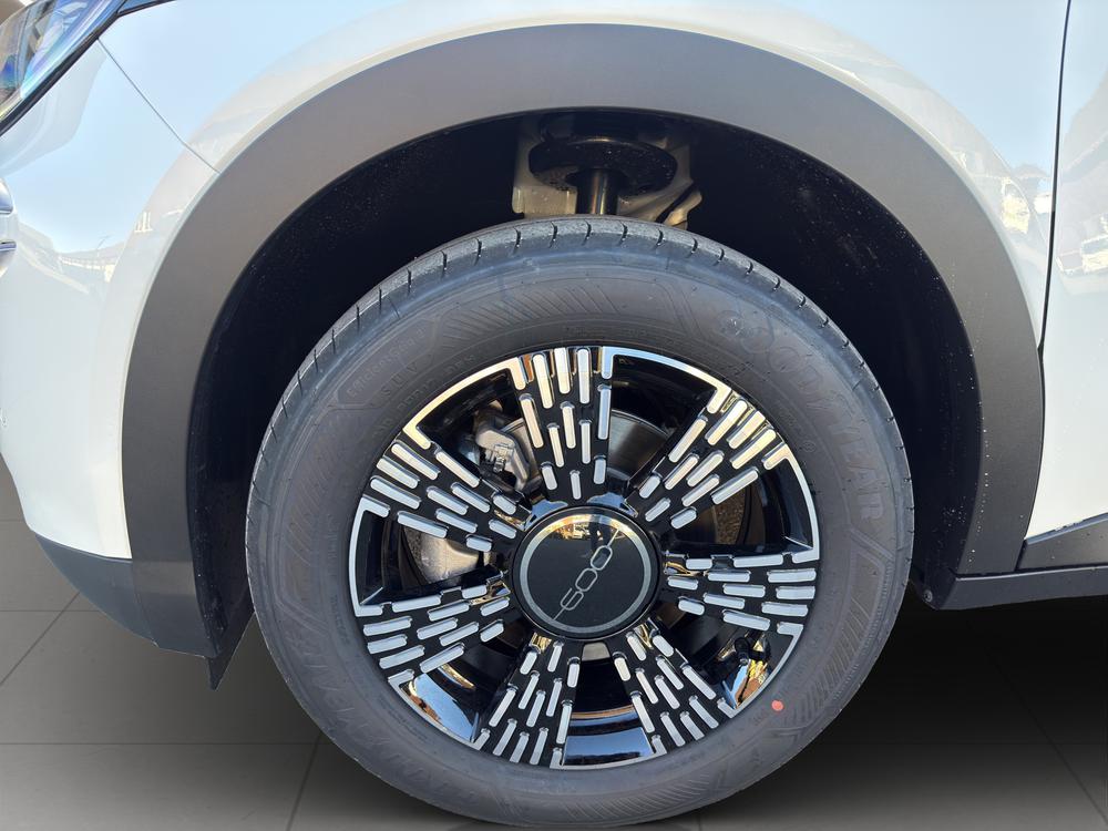 FIAT 600 1.2 Hybrid Icon Swiss Edition-image-15
