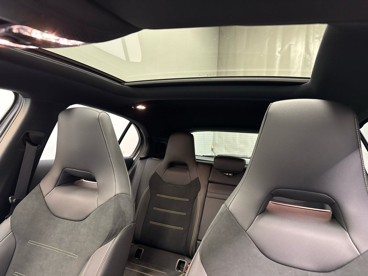 MERCEDES-BENZ A AMG 45 S 4Matic+ 8G-DCT-image-4