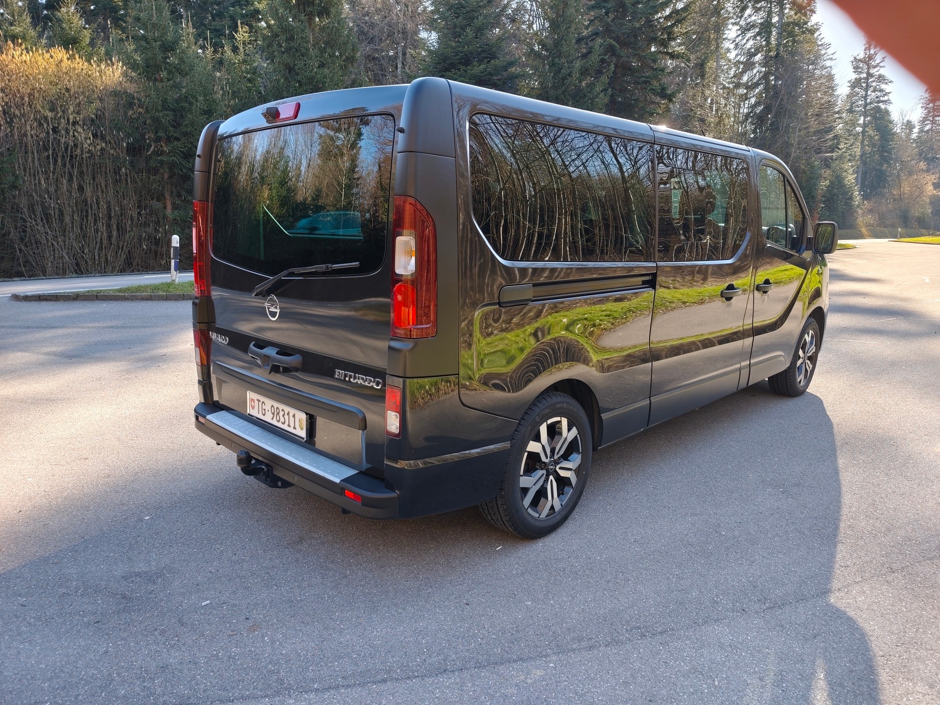 OPEL VIVARO 1.6 CDTI Combi+ 2.9t L2H1-image-2