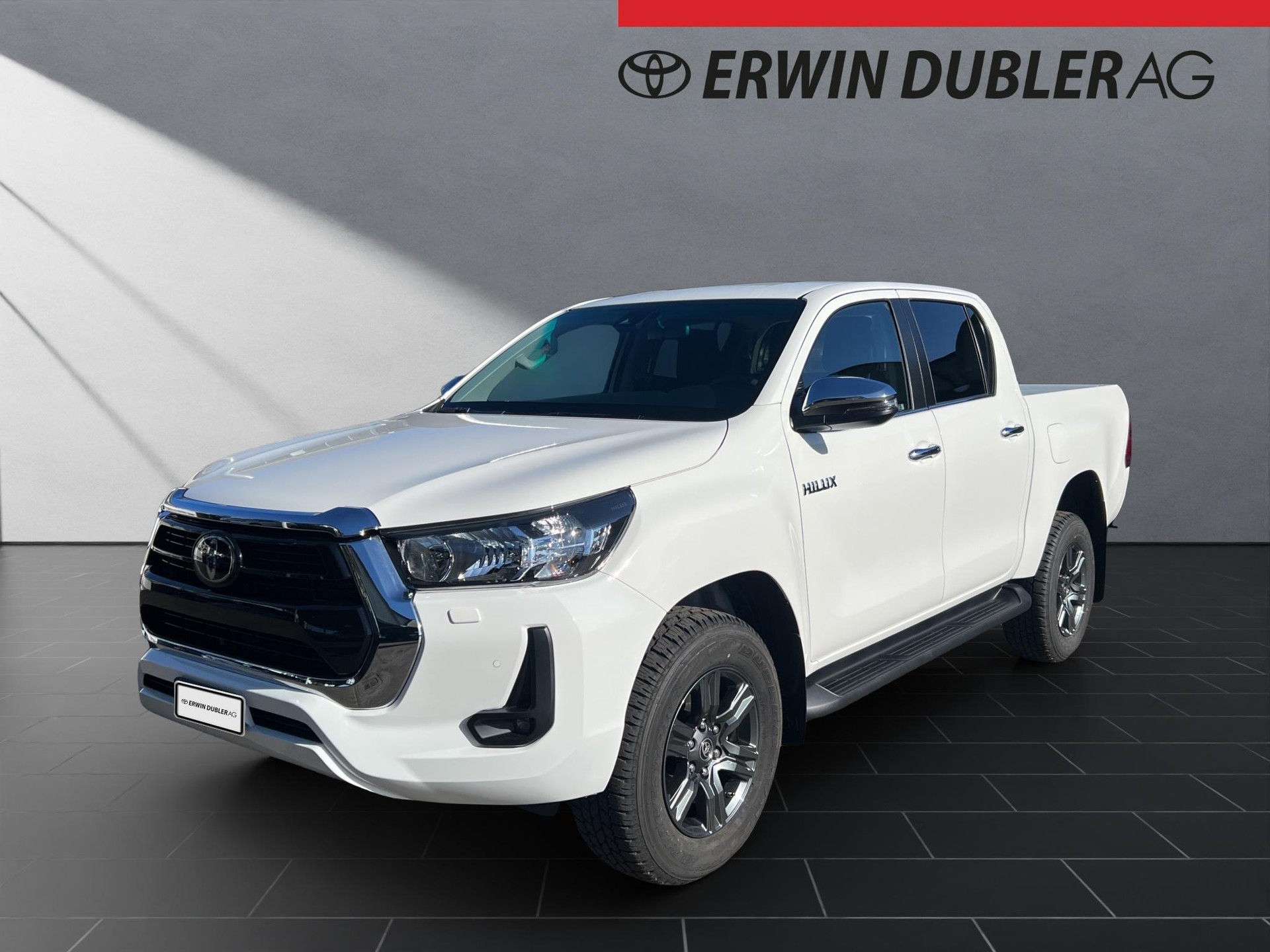 TOYOTA Hilux Double Cab.-Pick-up 2.8 D-4D MHEV 204 Style-image-0