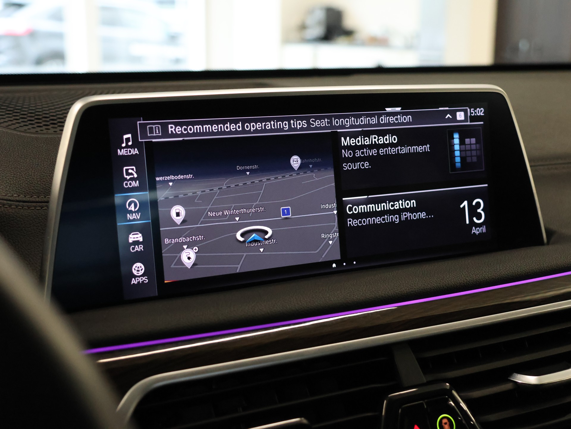 BMW 745e xDrive Steptronic *Harman/Kardon* *360 Kamera* *M-Packet*-image-24