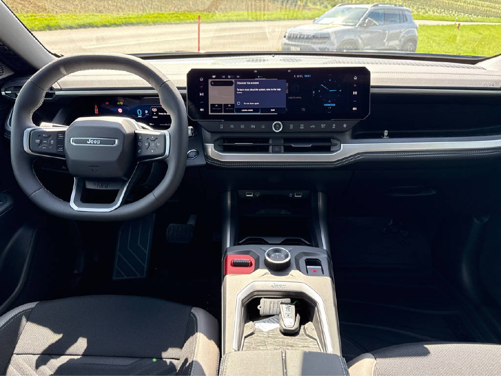 JEEP Compass 1.2 MHEV First Edition-showroom-element-2