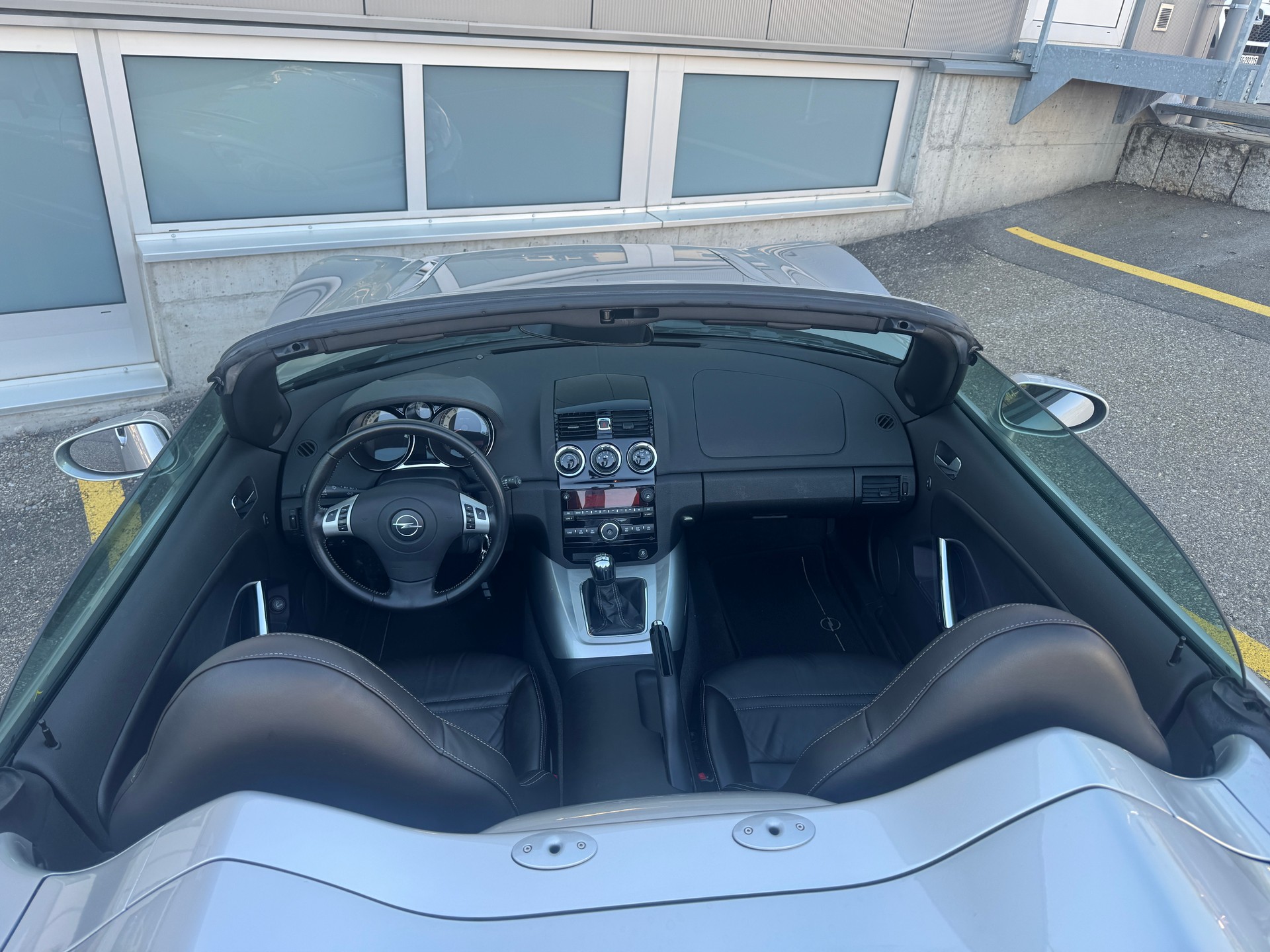 OPEL GT 2.0 Turbo-image-6