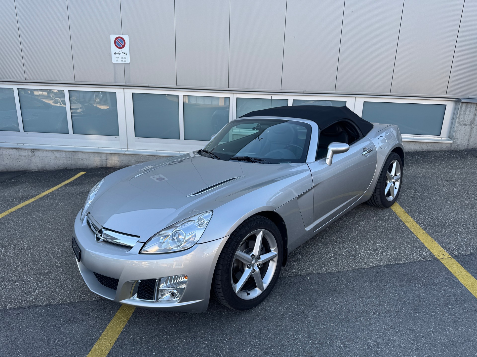 OPEL GT 2.0 Turbo-image-2