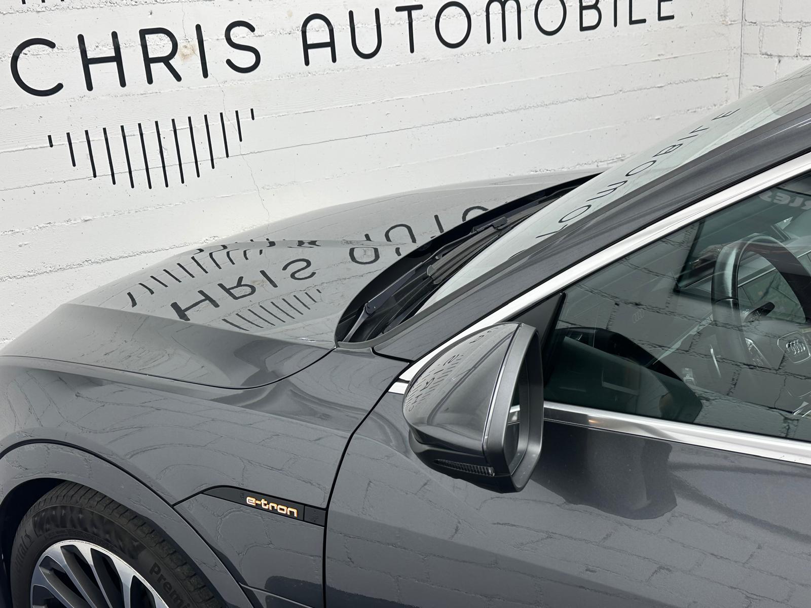 AUDI e-tron 55 Sportback S Line quattro-image-20