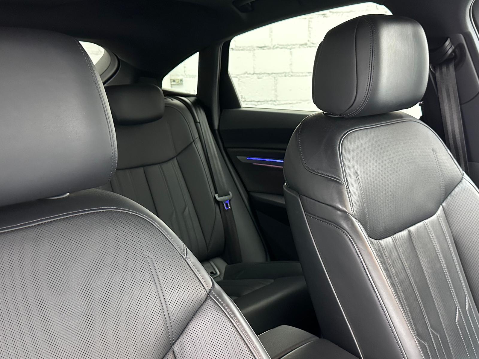 AUDI e-tron 55 Sportback S Line quattro-image-12