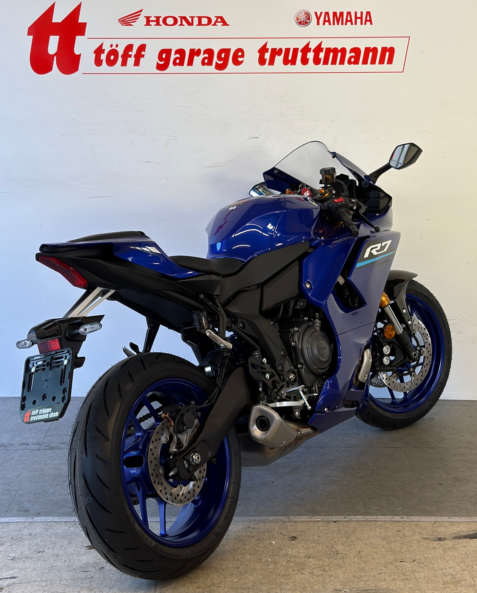 YAMAHA YZF-R7 (35kW)-image-3