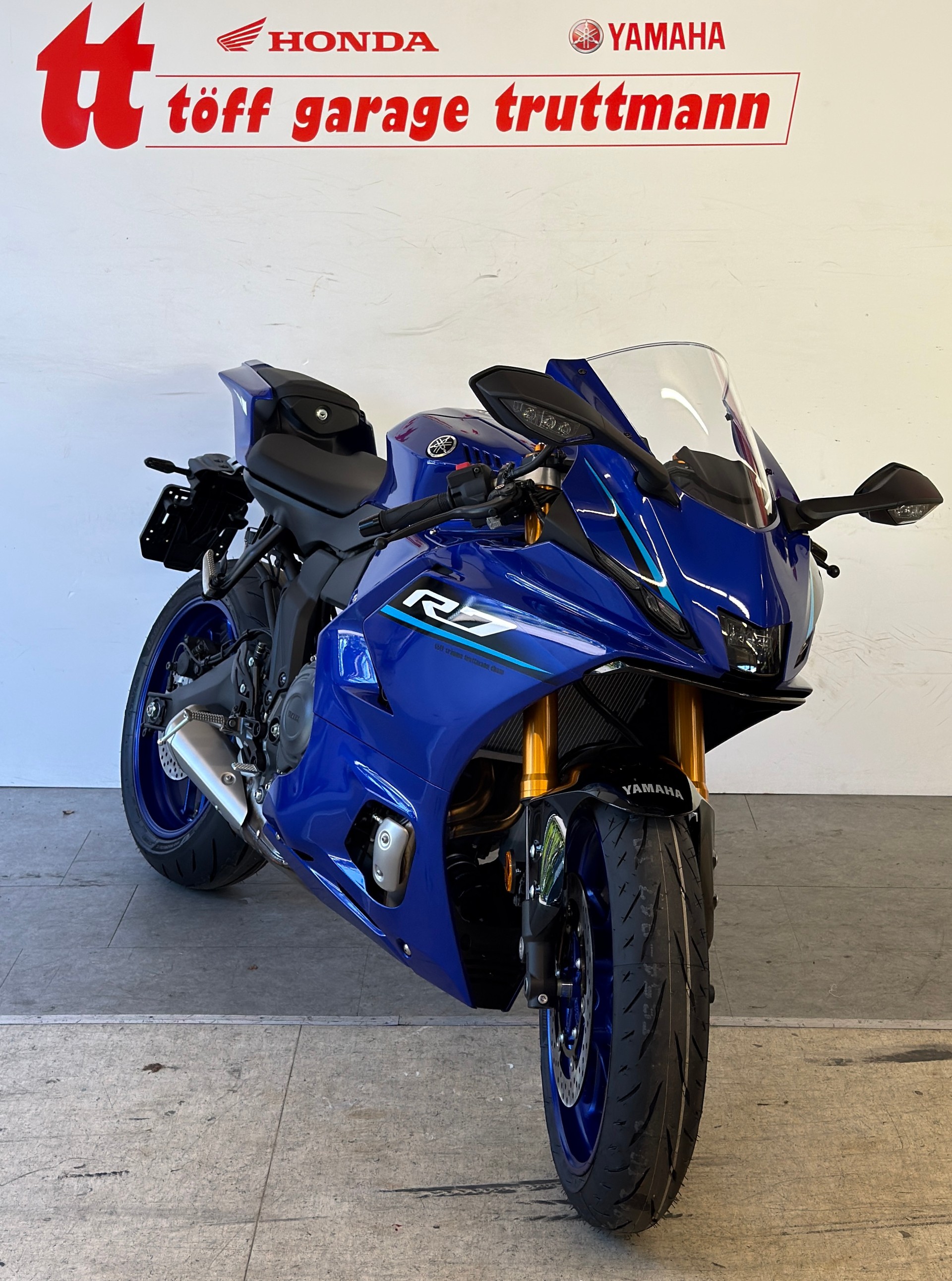 YAMAHA YZF-R7 (35kW)-image-2